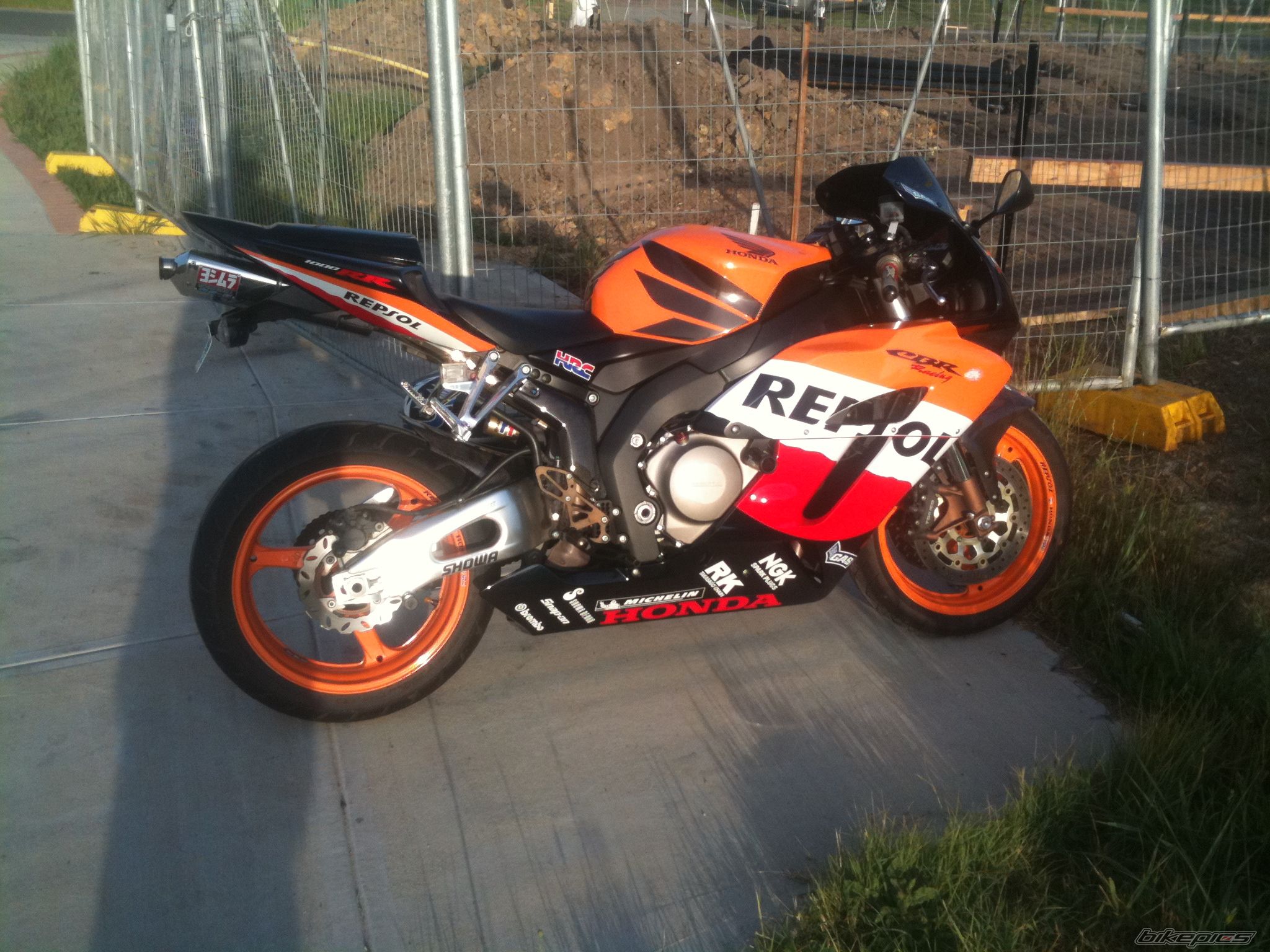 2008 HONDA CBR 1000RR SC59 | Picture 2559040 motorcycle photo