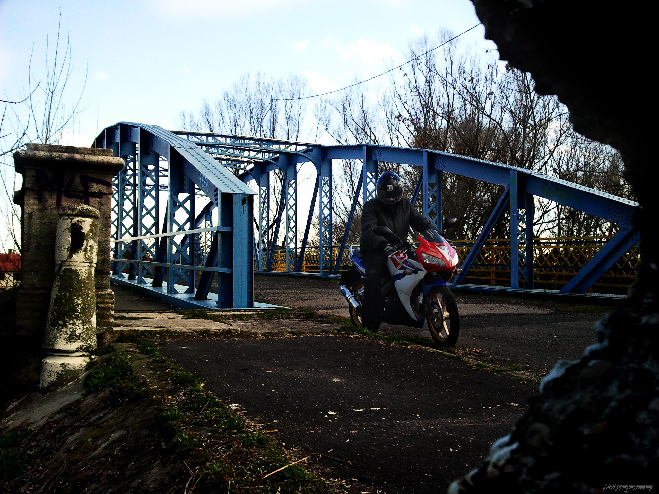 2010 HONDA CBR 125 | Picture 2559450 motorcycle photo