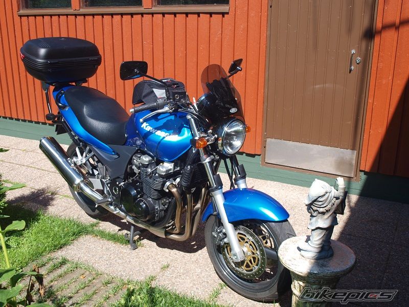 2001 KAWASAKI ZR 7 | Picture 2560128 motorcycle photo