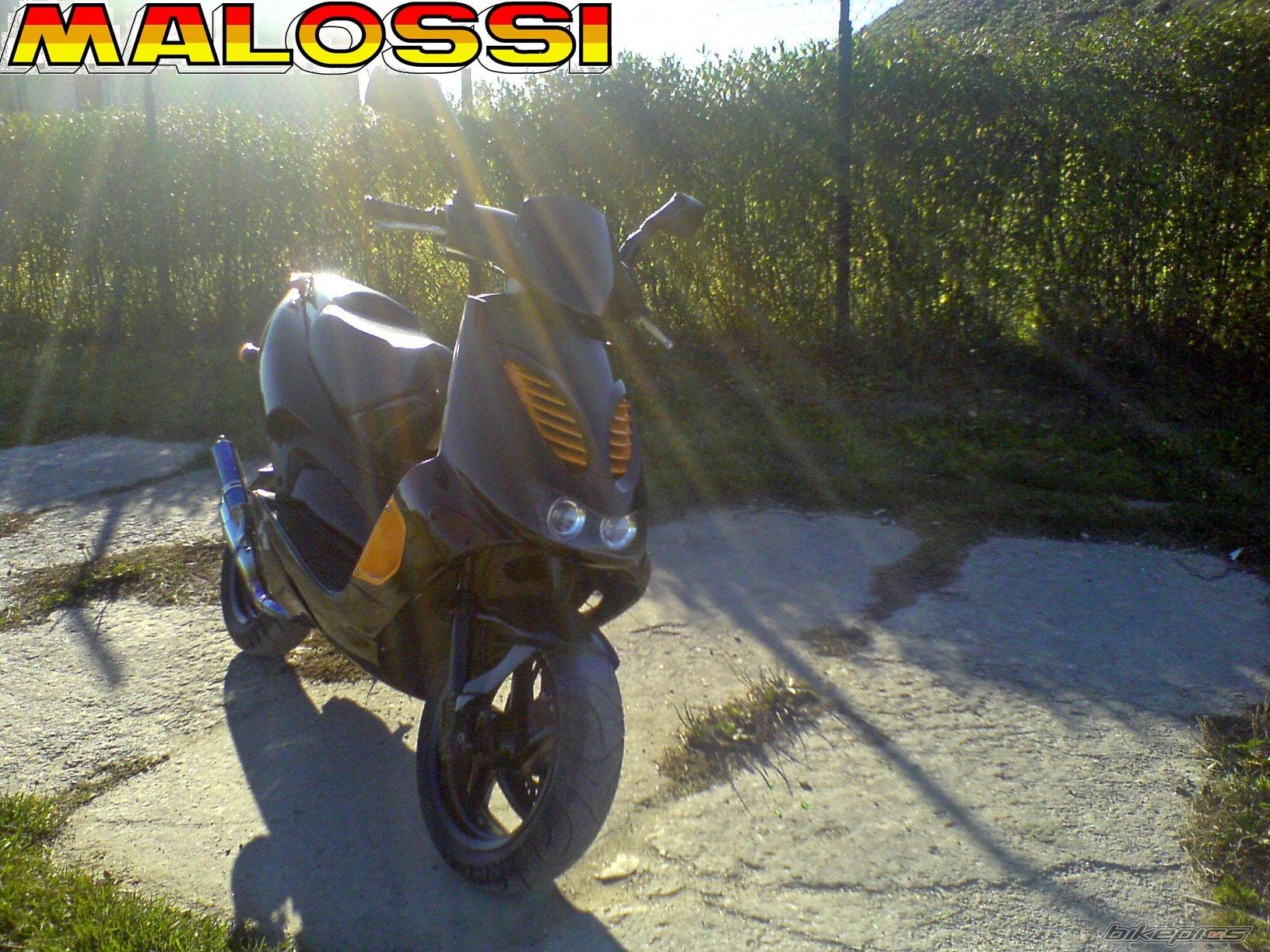 1999 APRILIA SR 50 | Picture 2560137 motorcycle photo