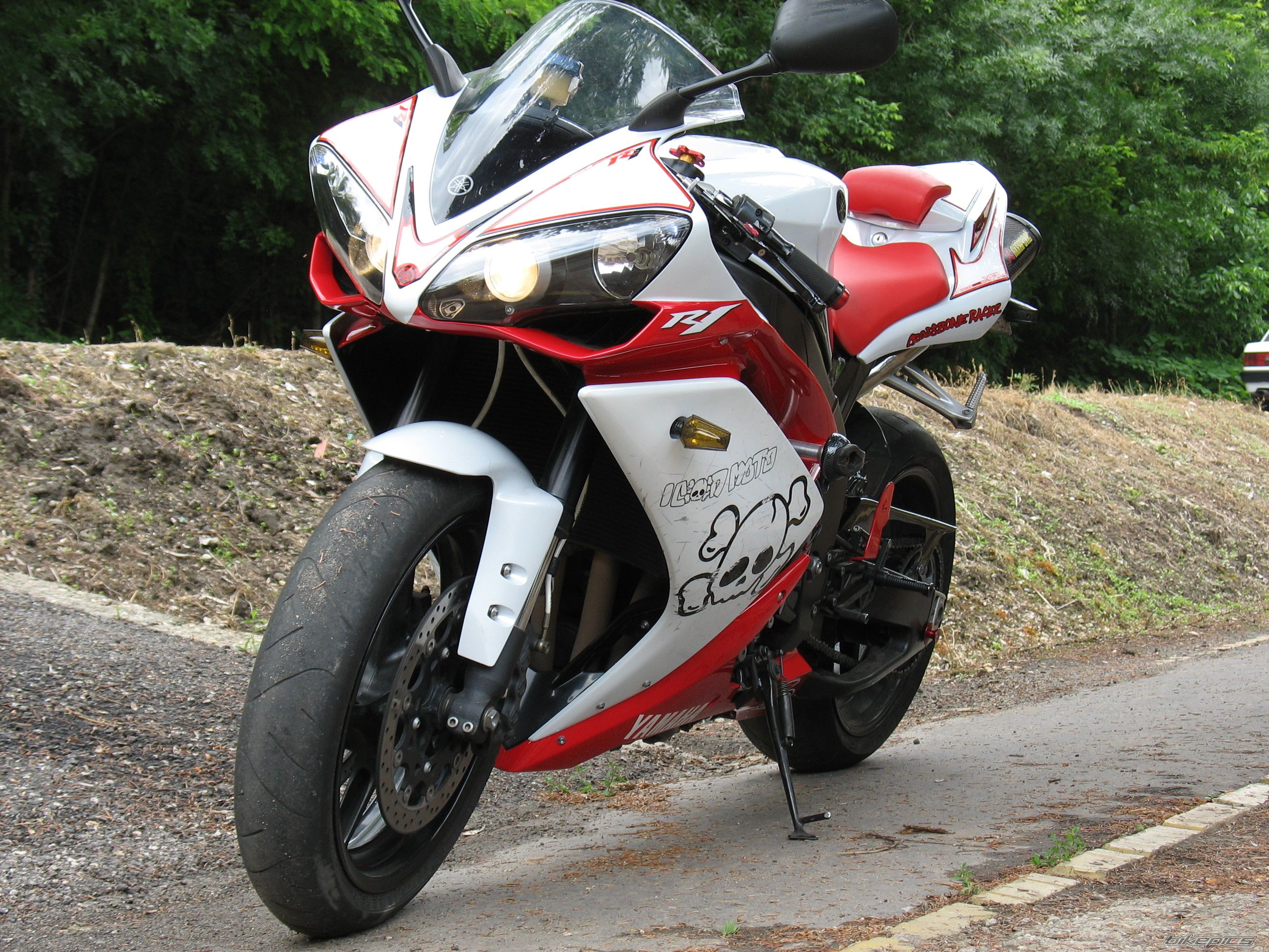 2007 YAMAHA YZF R1 | Picture 2560183 motorcycle photo