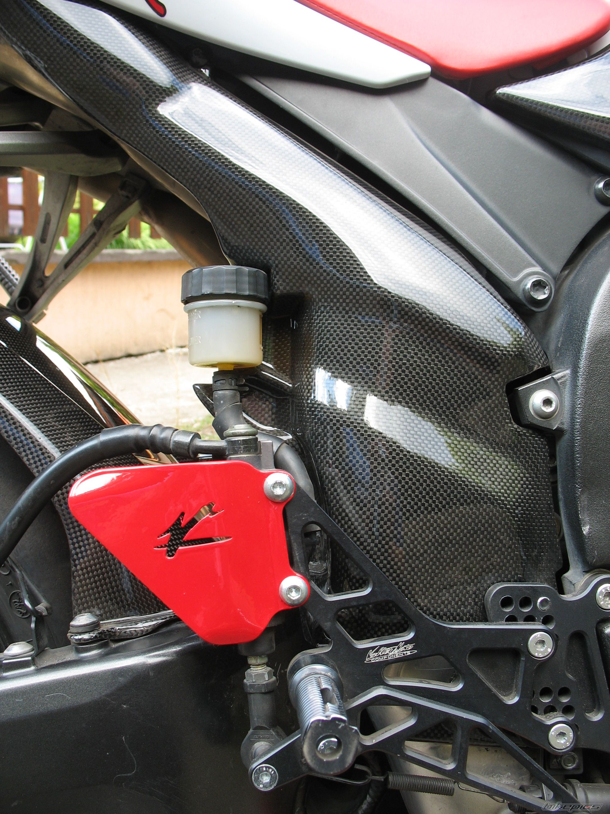 2007 YAMAHA YZF R1 | Picture 2560185 motorcycle photo