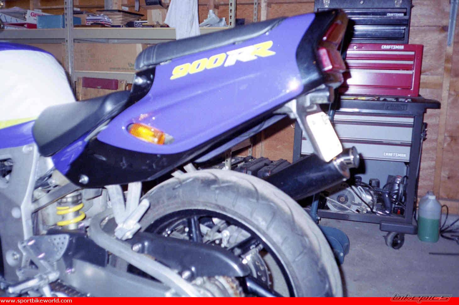 1995 HONDA CBR 900 | Picture 256051 motorcycle photo