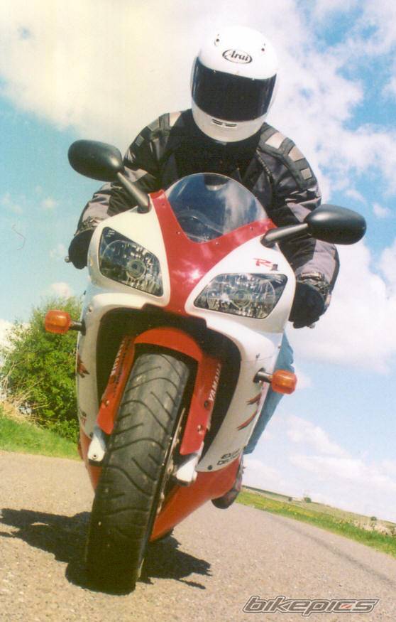 1998 YAMAHA YZF R1 | Picture 25610 motorcycle photo