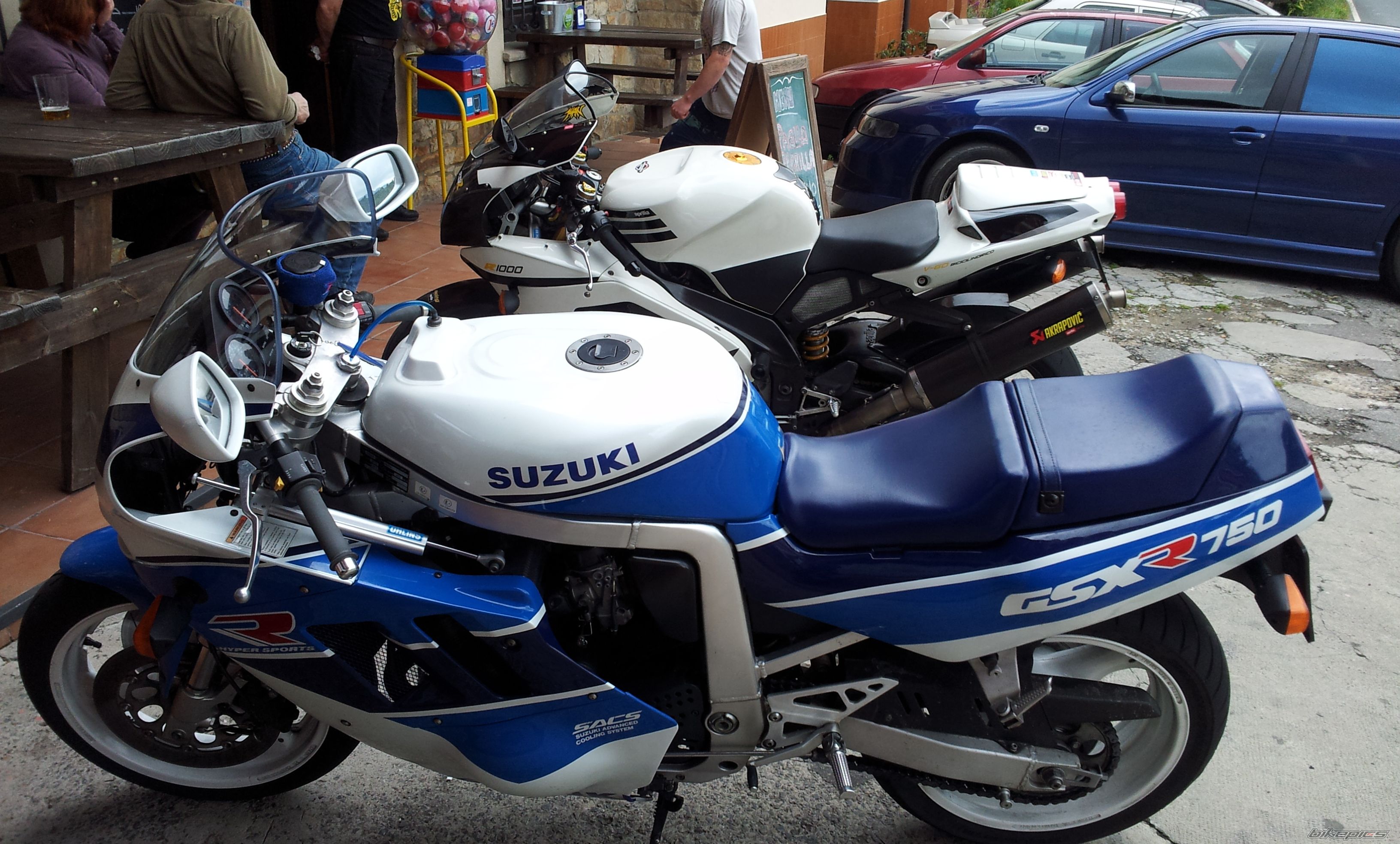 1990 SUZUKI GSX R 750 | Picture 2563352 motorcycle photo
