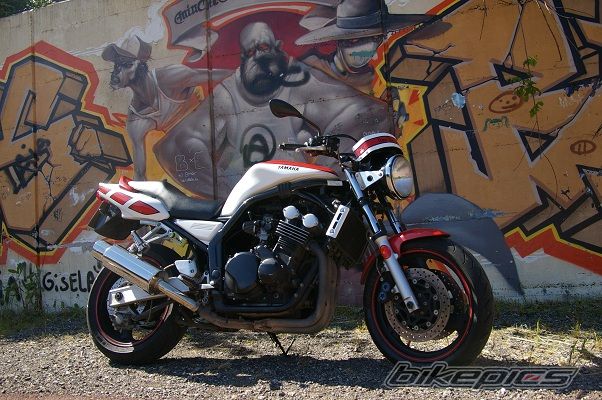 2002 YAMAHA FZ6 FAZER | Picture 2566102 motorcycle photo