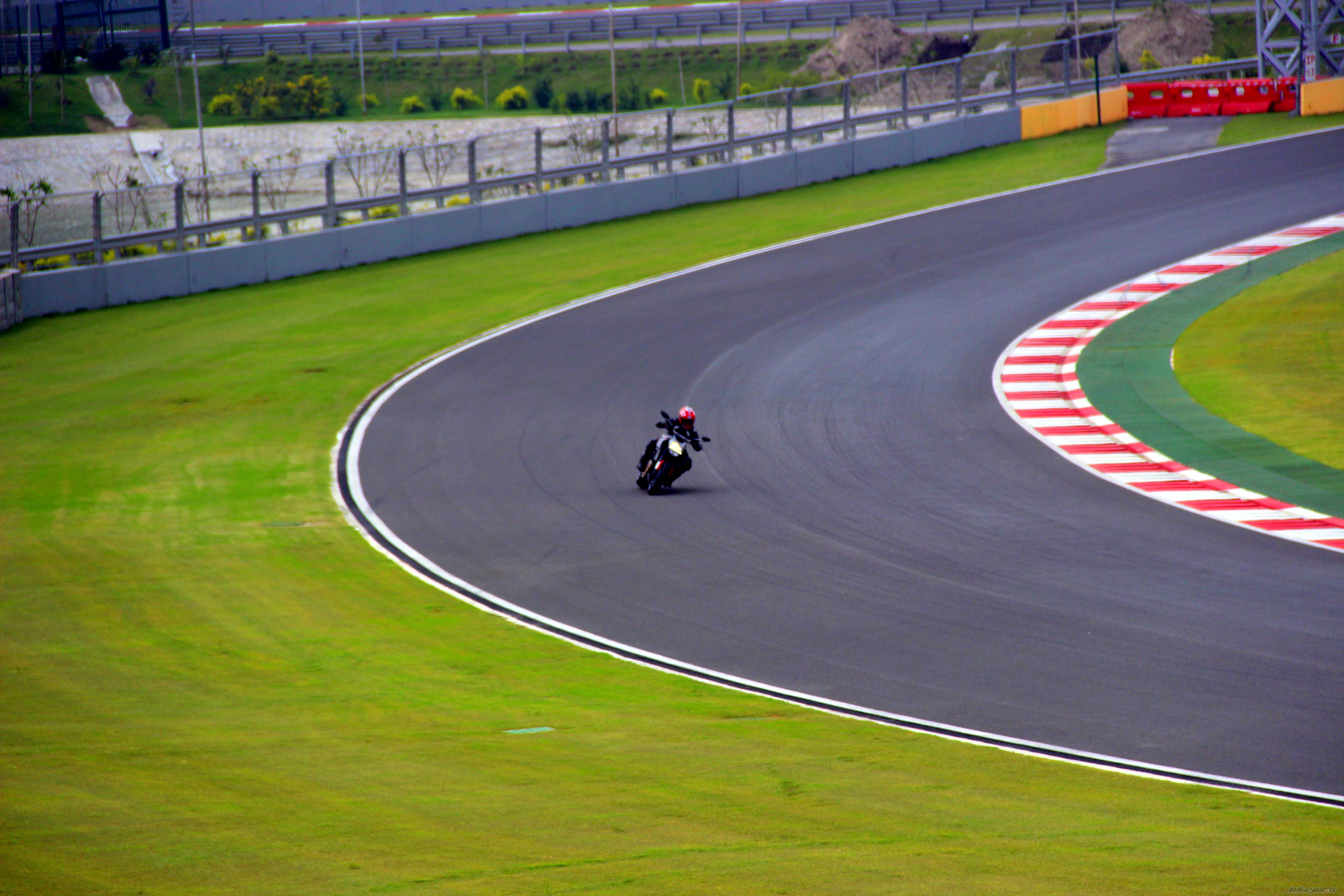 2012 DUCATI DIAVEL | Picture 2566419 motorcycle photo