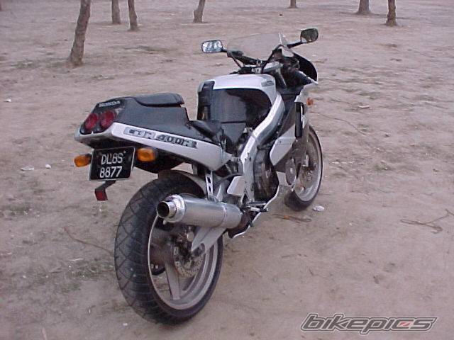 1997 HONDA CBR 400 | Picture 25666 motorcycle photo