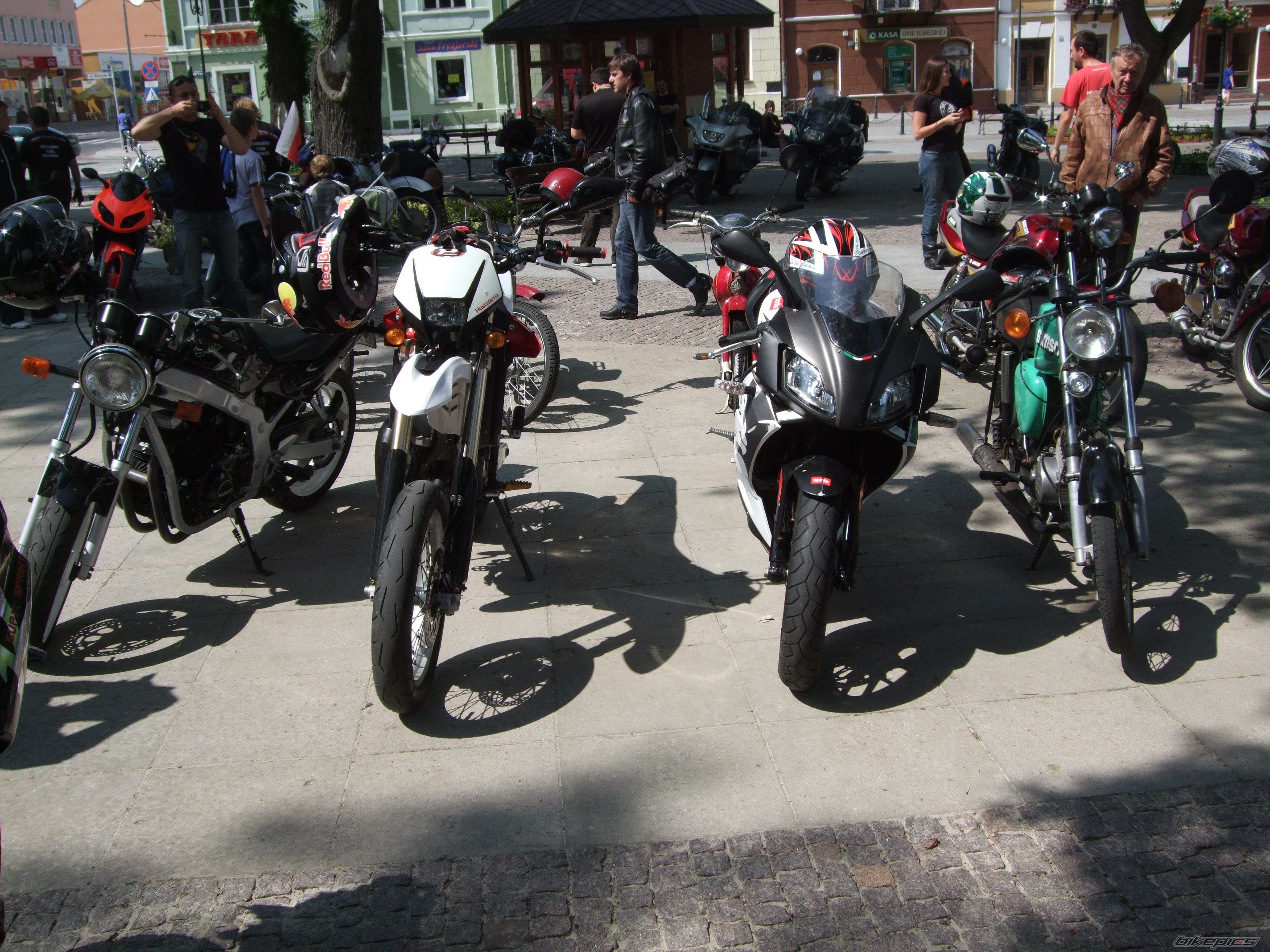    | Picture 2566869 motorcycle photo