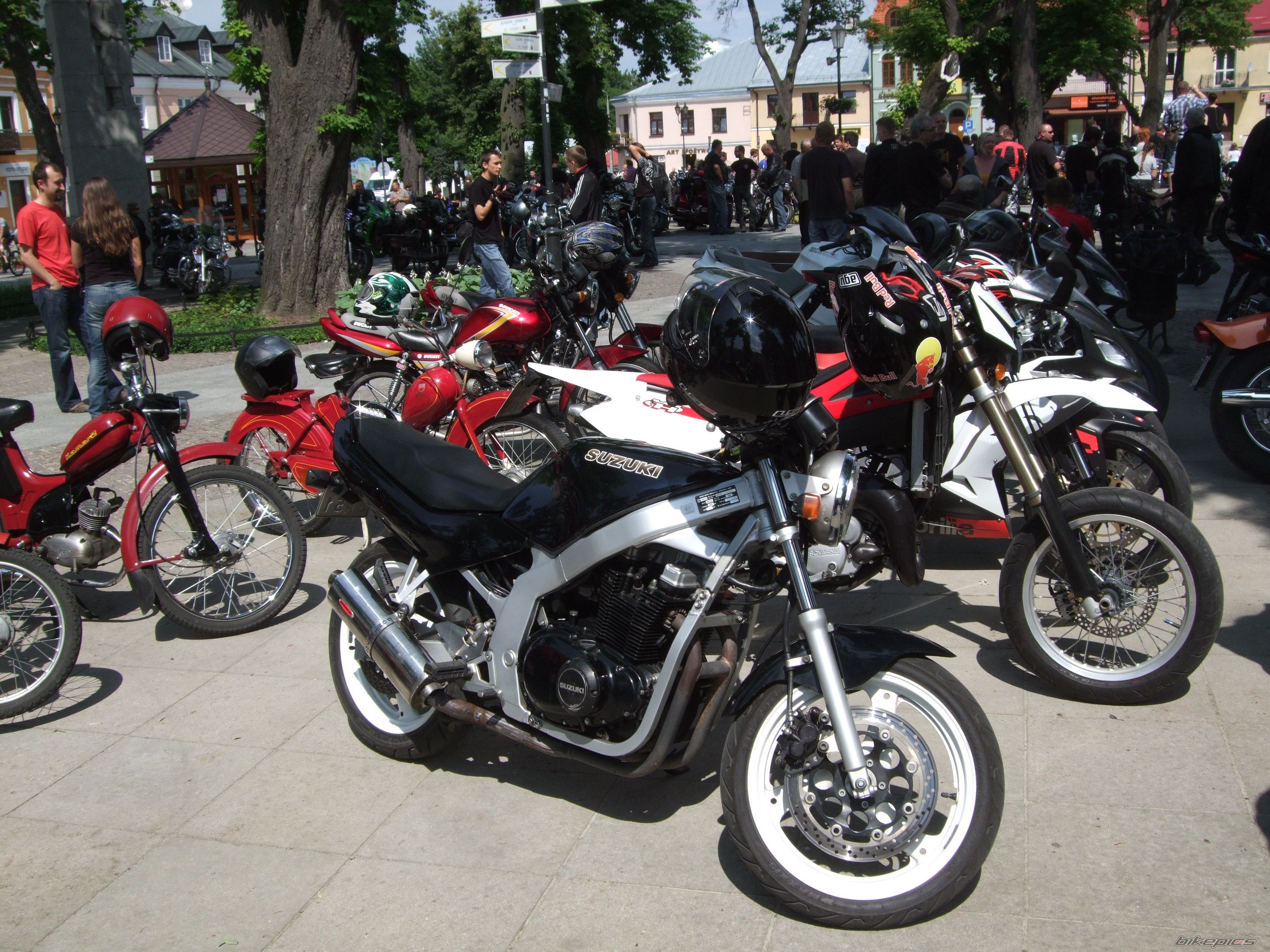    | Picture 2566872 motorcycle photo