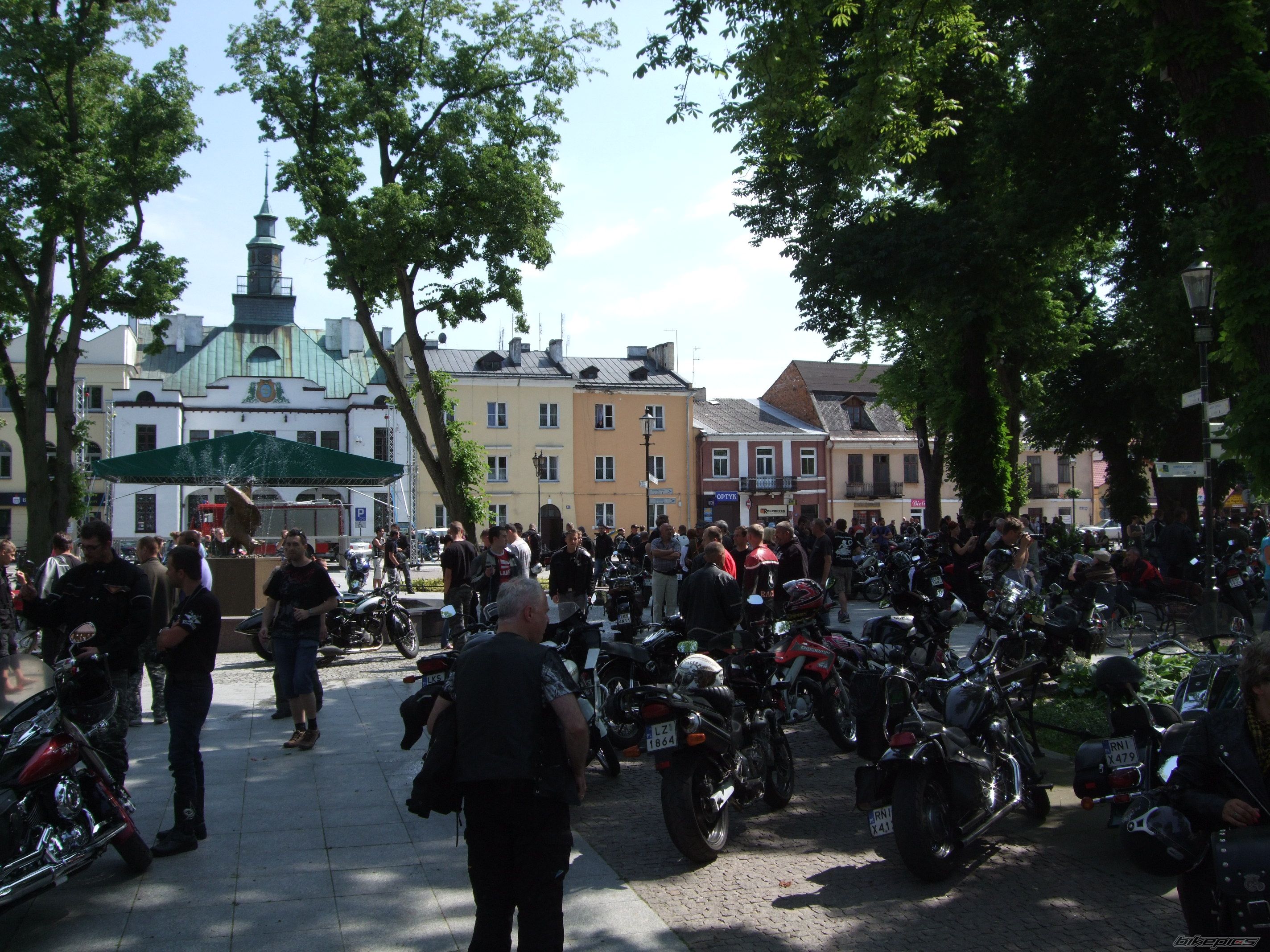    | Picture 2566879 motorcycle photo