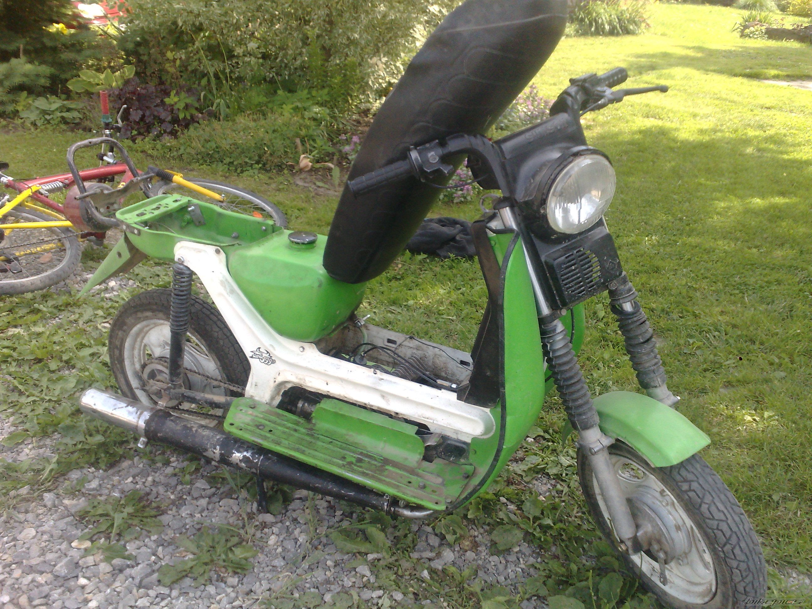 1990 SIMSON SR50 | Picture 2567006 motorcycle photo