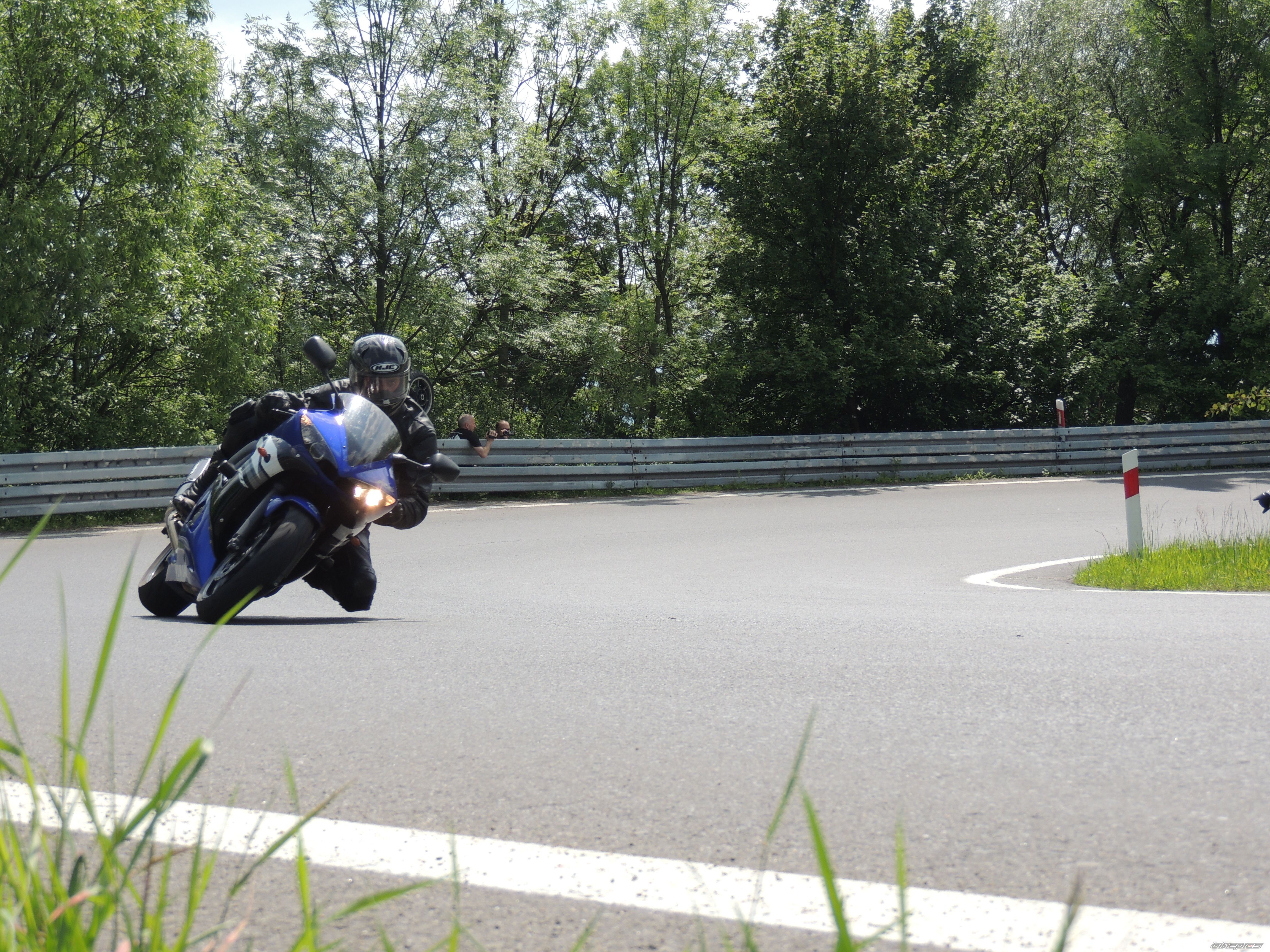 2004 YAMAHA R6 | Picture 2567789 motorcycle photo
