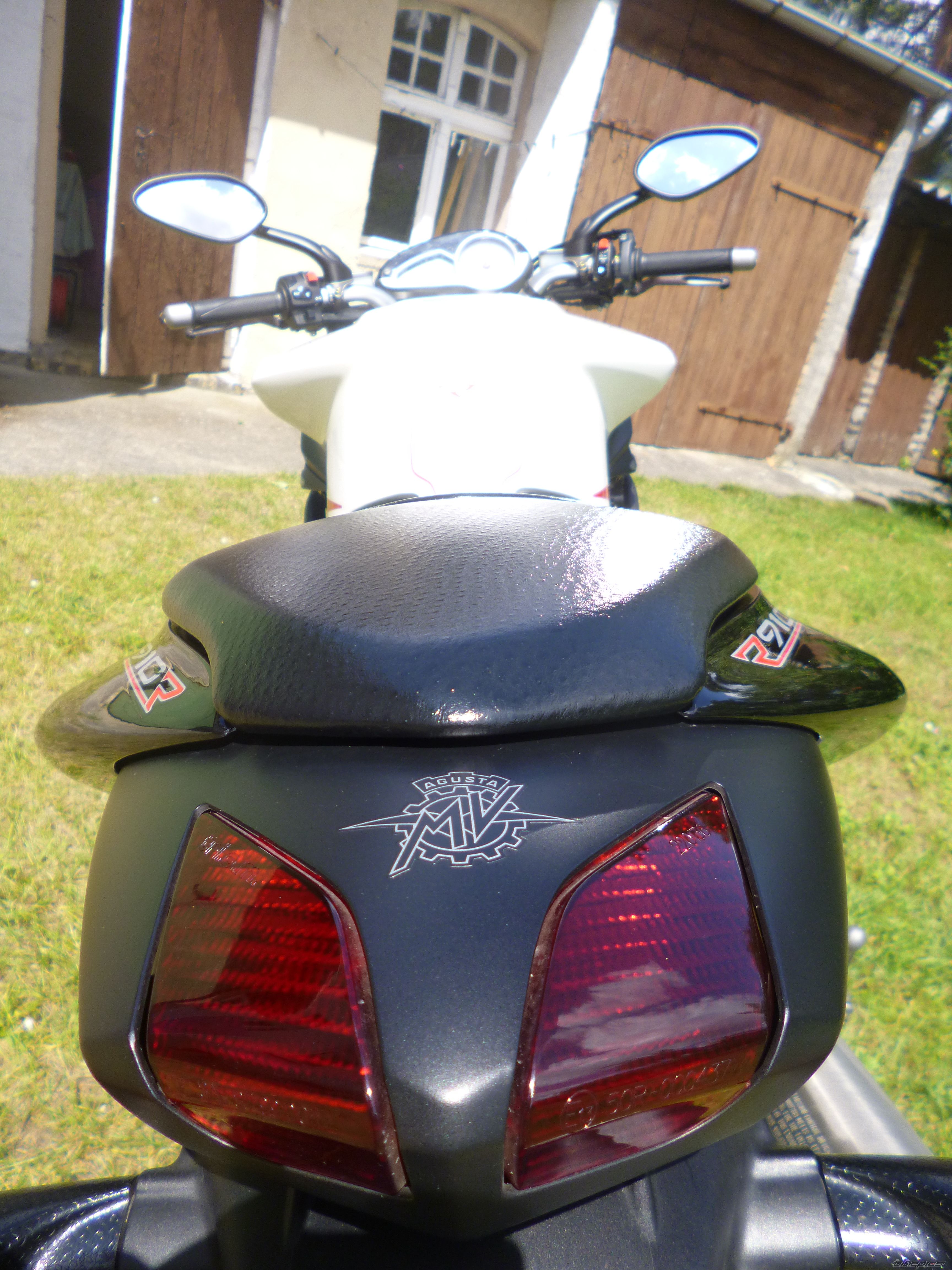 2008 MV AGUSTA BRUTALE 910 R | Picture 2568645 motorcycle photo