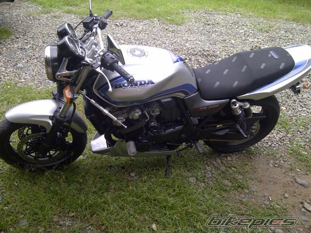 2001 HONDA CB400 HYPER VTEC SPEC 1 | Picture 2569976 motorcycle photo