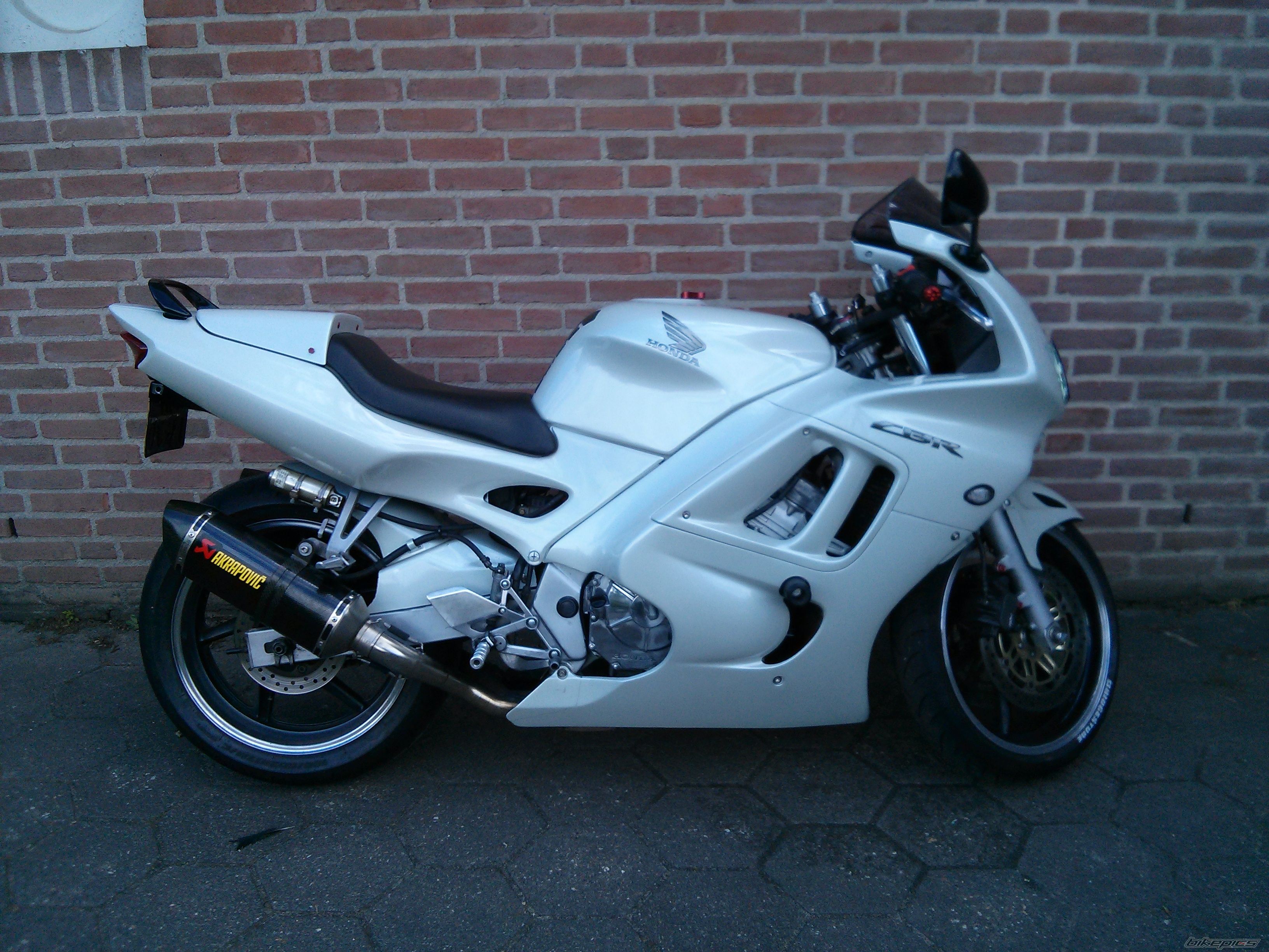 1997 HONDA CBR 600 | Picture 2570181 motorcycle photo