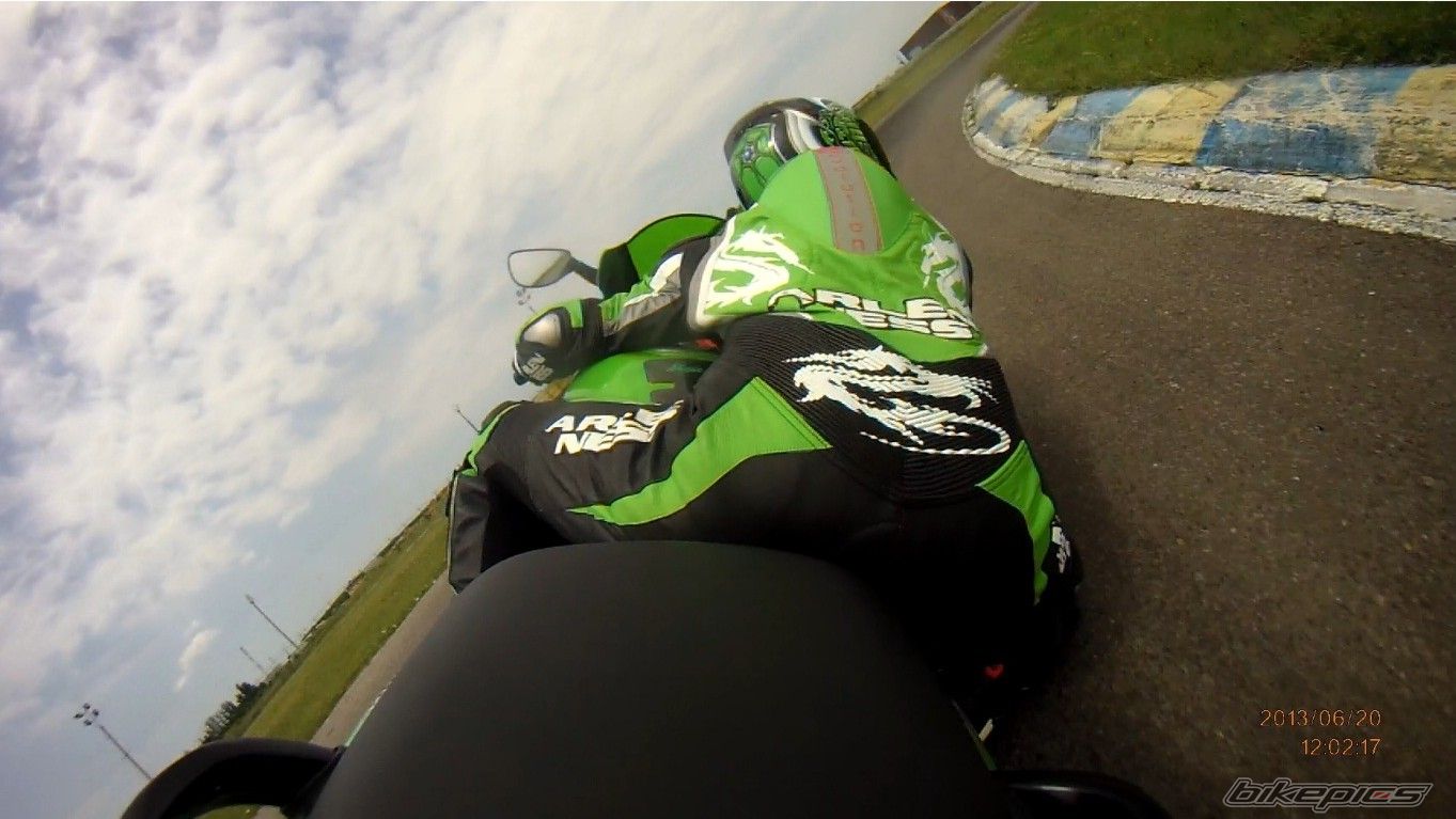 2002 KAWASAKI ZX6R NINJA | Picture 2570412 motorcycle photo
