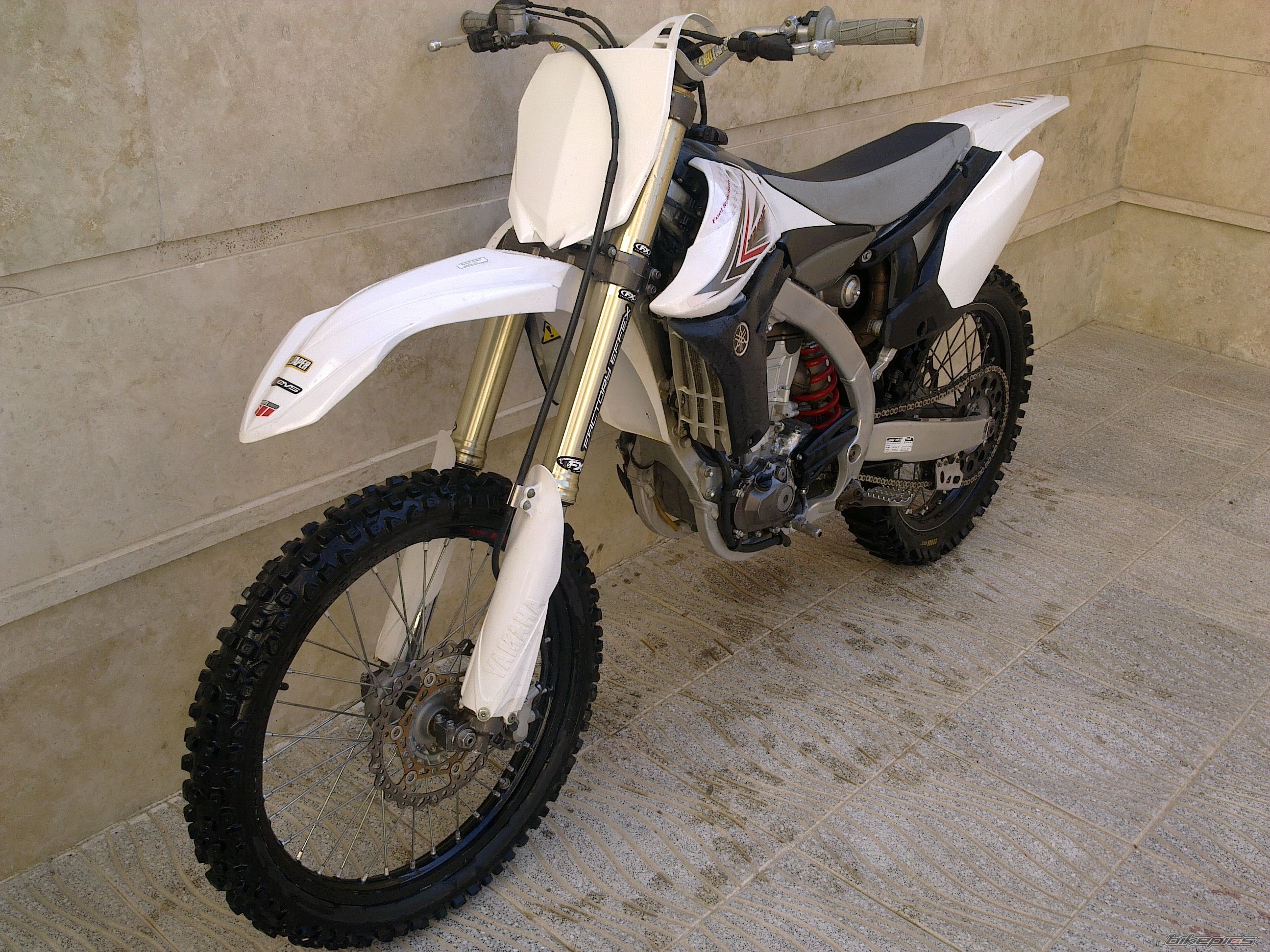 2011 YAMAHA YZ 450F | Picture 2570491 motorcycle photo
