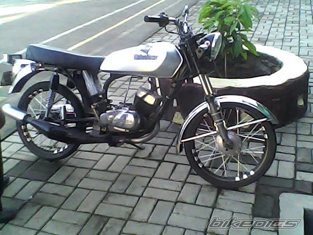 1979 KAWASAKI KH 100 | Picture 2570677 motorcycle photo
