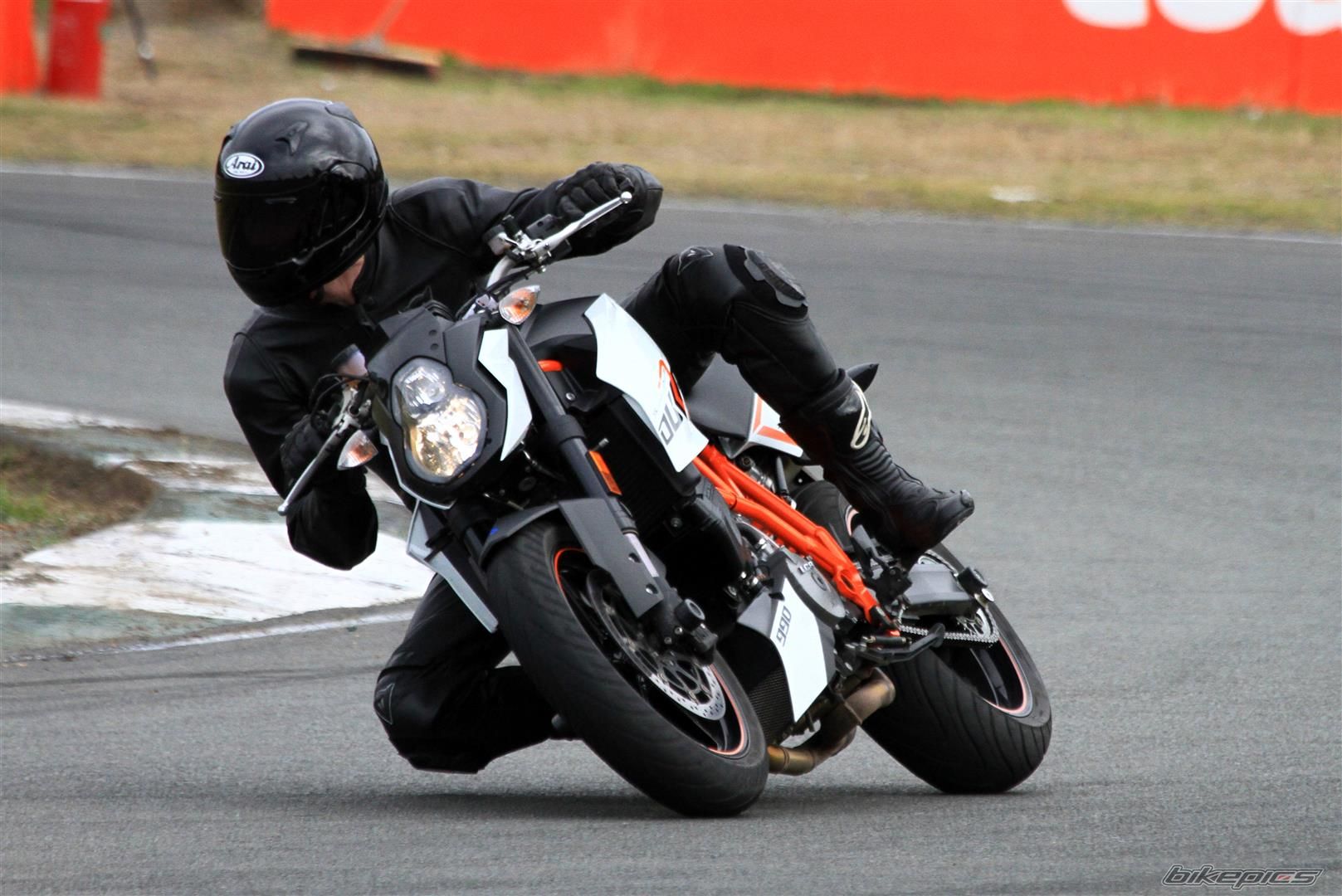 2012 KTM SUPER DUKE R | Picture 2573362 motorcycle photo