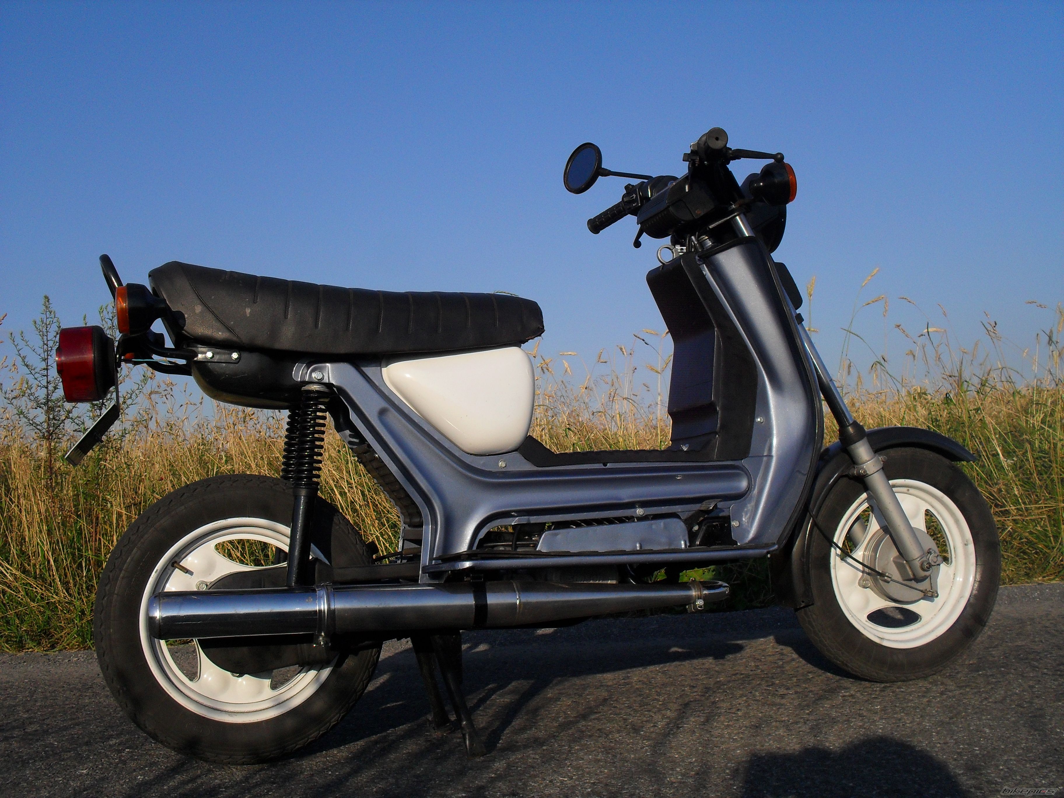 1989 SIMSON SR 50 | Picture 2574862 motorcycle photo