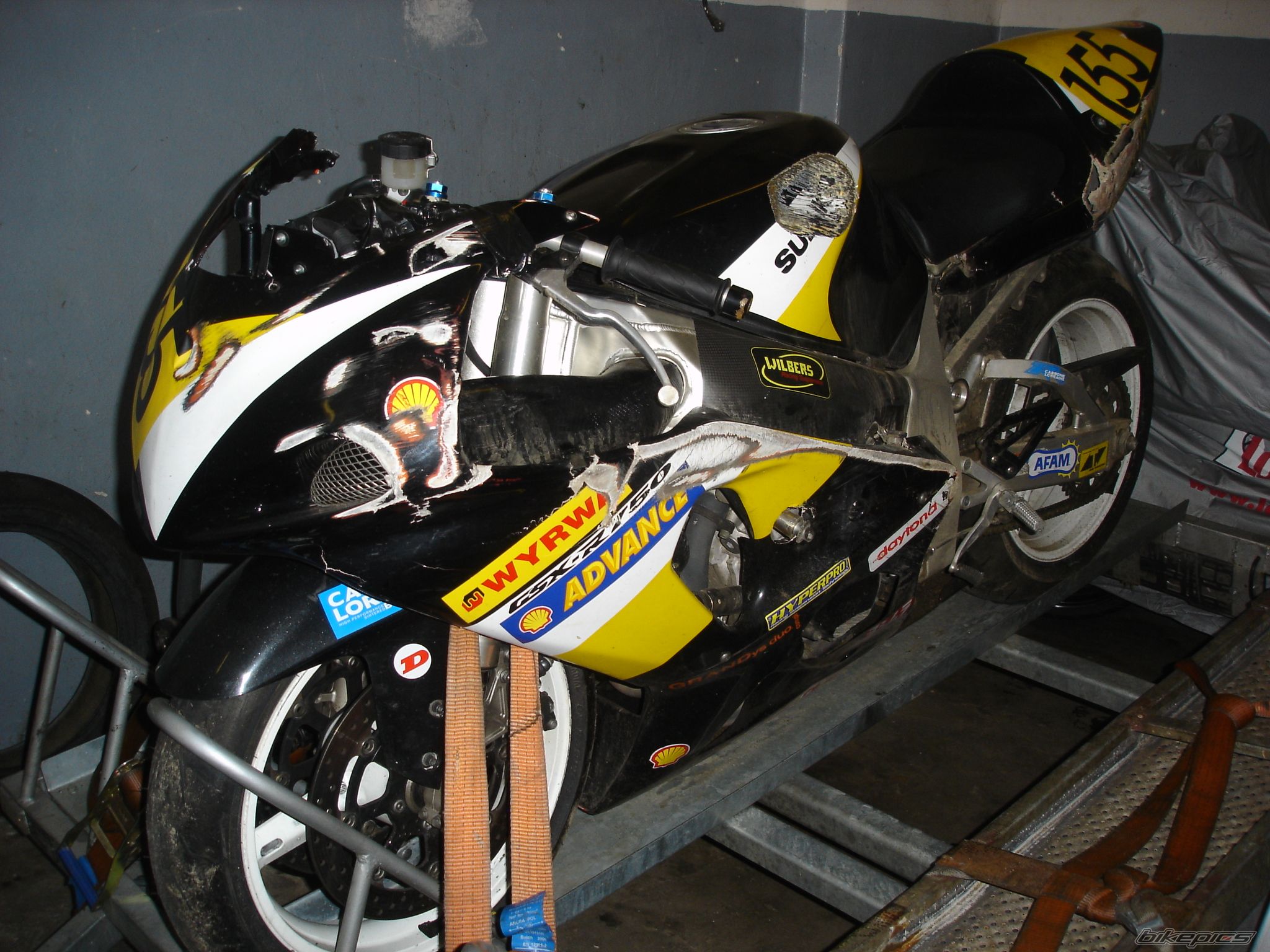 2001 SUZUKI GSX R 750 | Picture 2575494 motorcycle photo