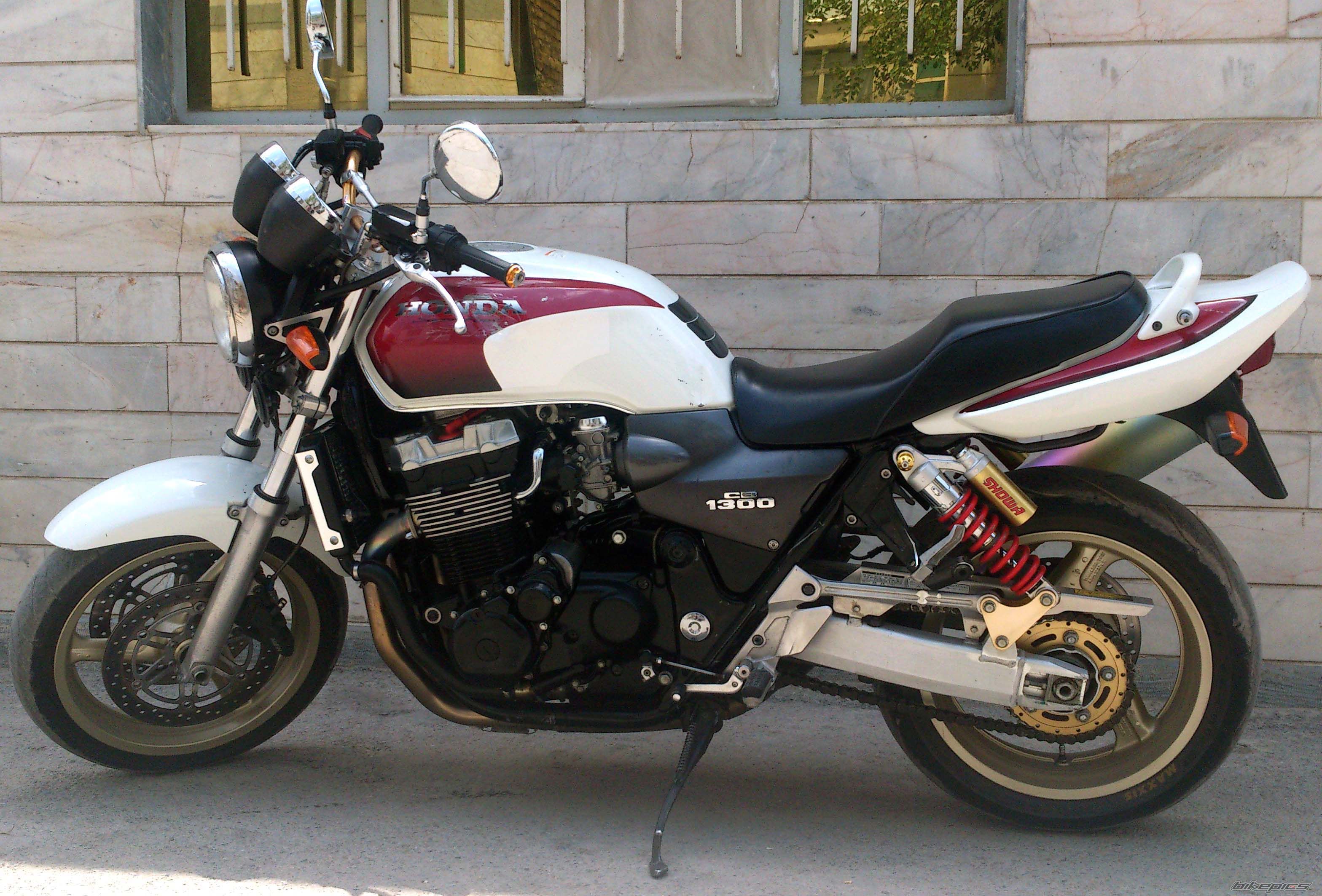 2000 HONDA CB1300 | Picture 2575711 motorcycle photo