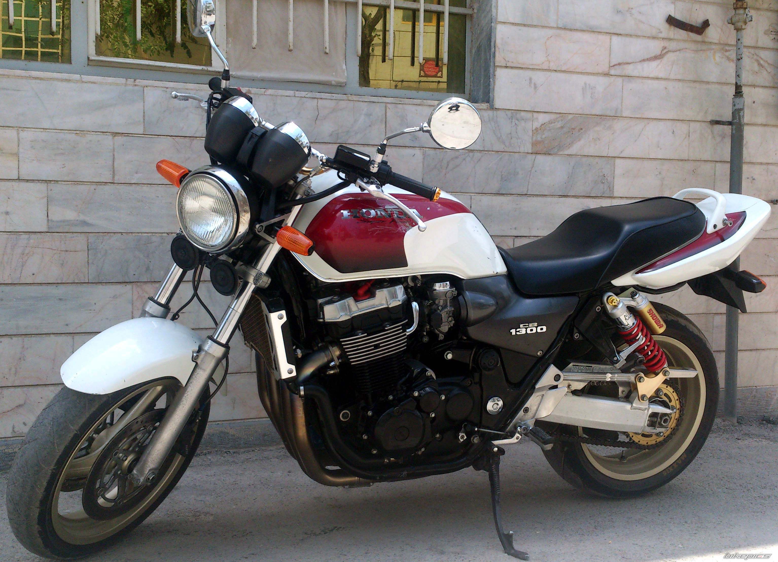 2000 HONDA CB1300 | Picture 2575714 motorcycle photo