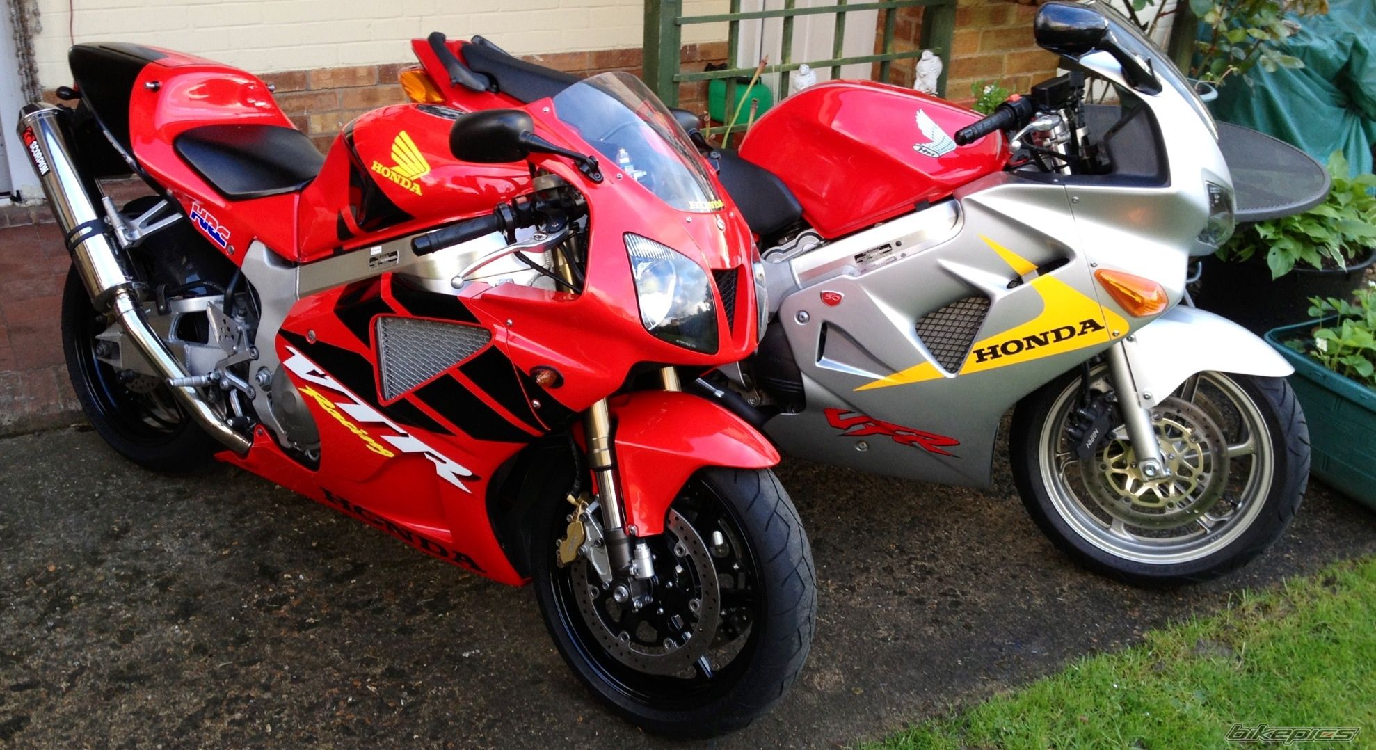 2000 HONDA VTR 1000 SP1 | Picture 2579328 motorcycle photo