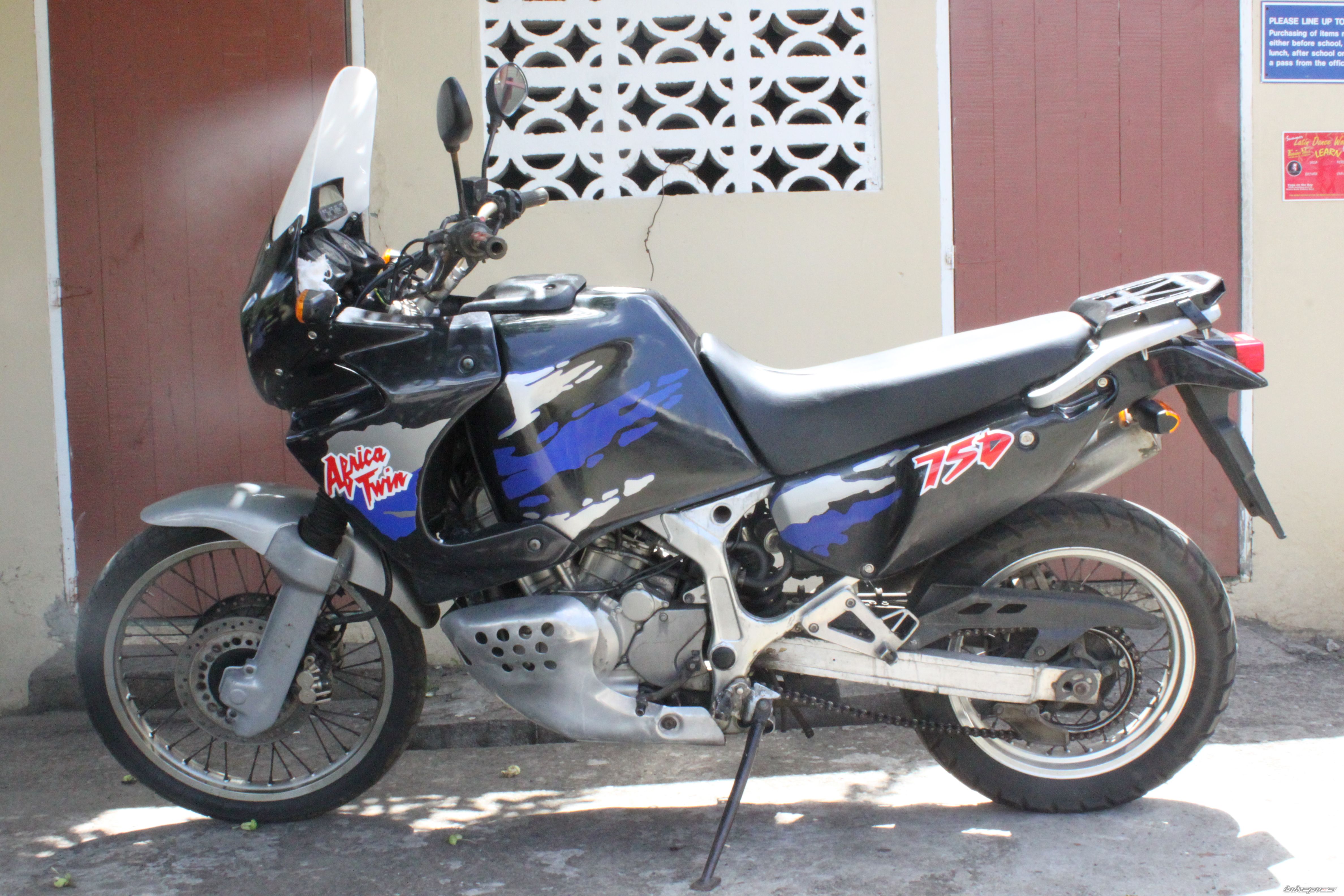 2001 YAMAHA TDM 850 | Picture 2579552 motorcycle photo