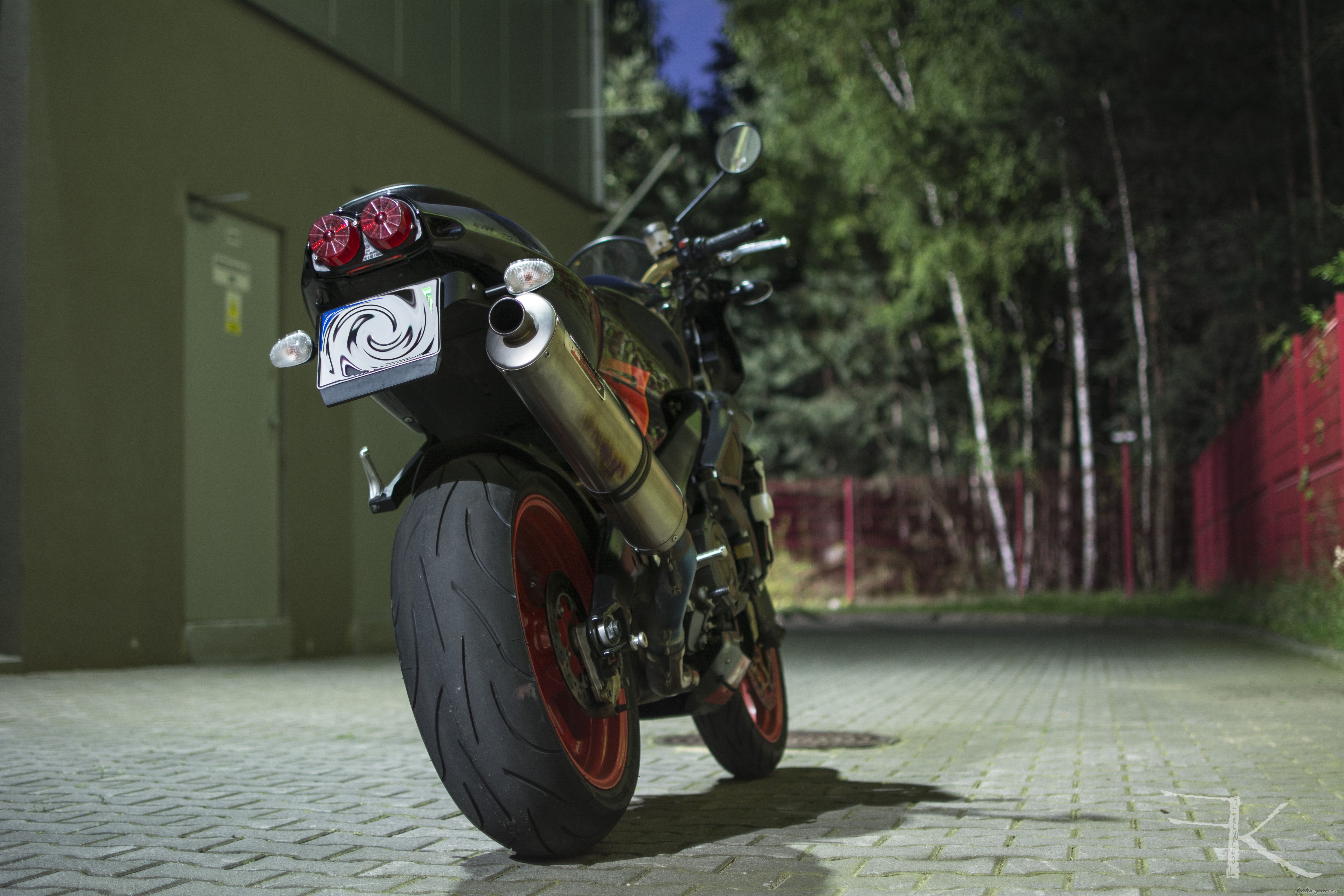 2005 APRILIA RSV MILLE TUONO | Picture 2580234 motorcycle photo