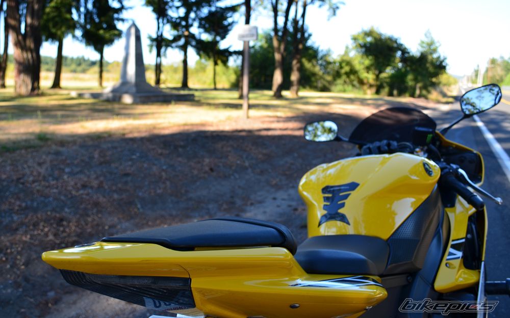 2006 YAMAHA YZF R6 | Picture 2581229 motorcycle photo
