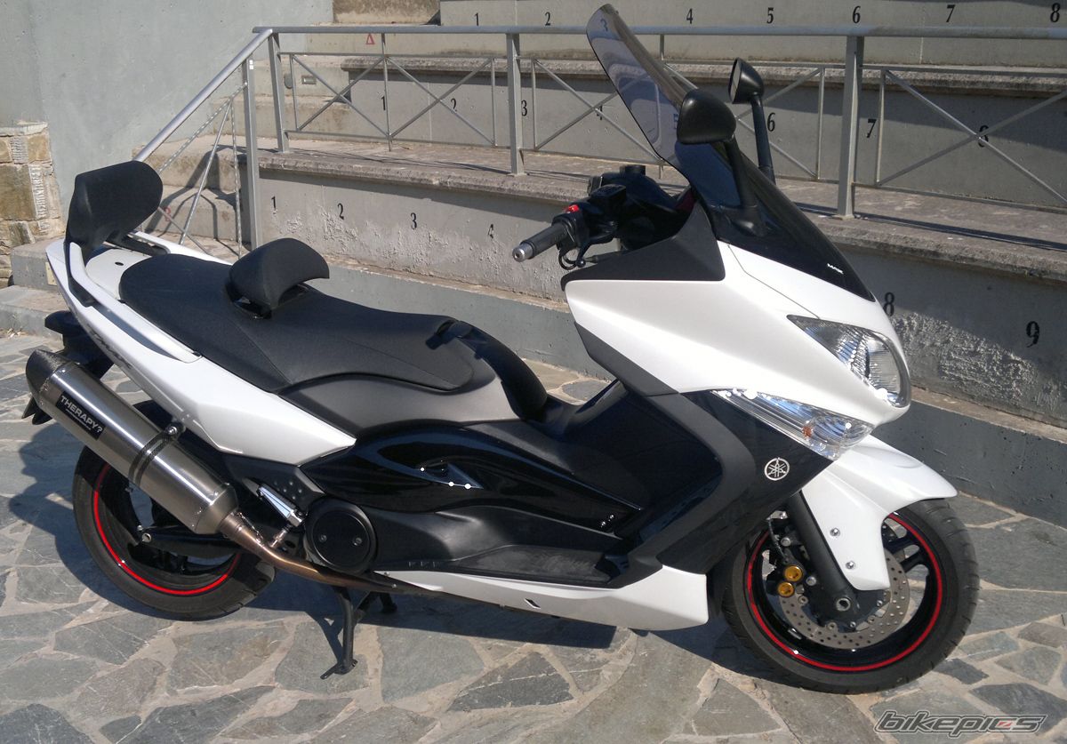 2011 YAMAHA TMAX 500 | Picture 2581597 motorcycle photo