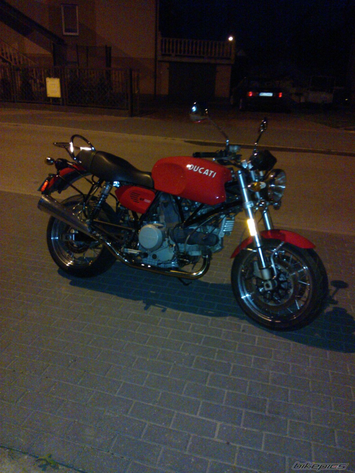 2582282 | Picture 2582282 motorcycle photo