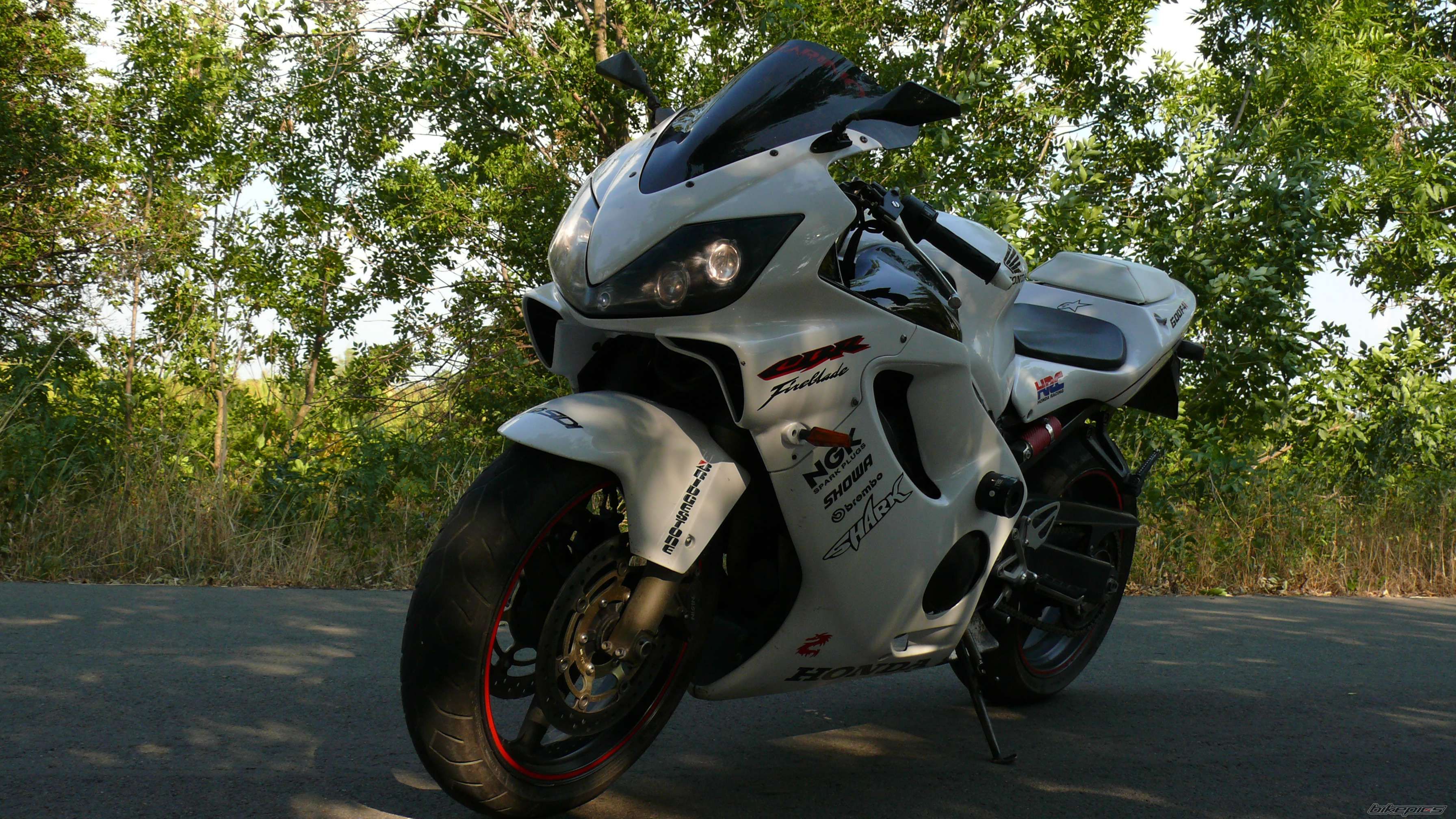2002 HONDA CBR 600 F4I | Picture 2583709 motorcycle photo