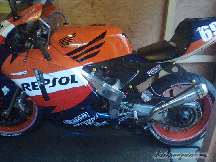 1992 HONDA VFR 400R | Picture 2583981 motorcycle photo