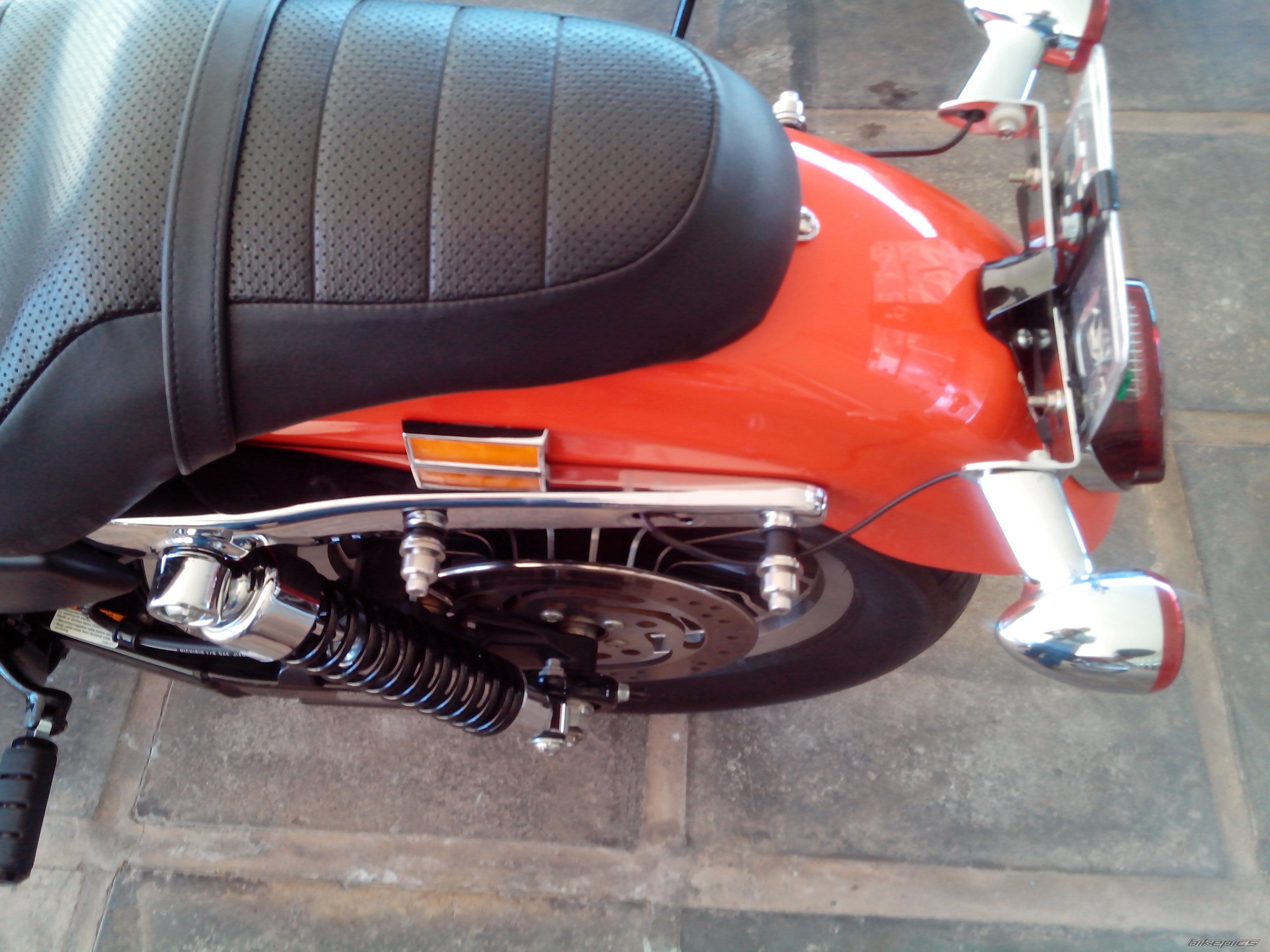 2009 HARLEY DAVIDSON XL 883R | Picture 2585163 motorcycle photo