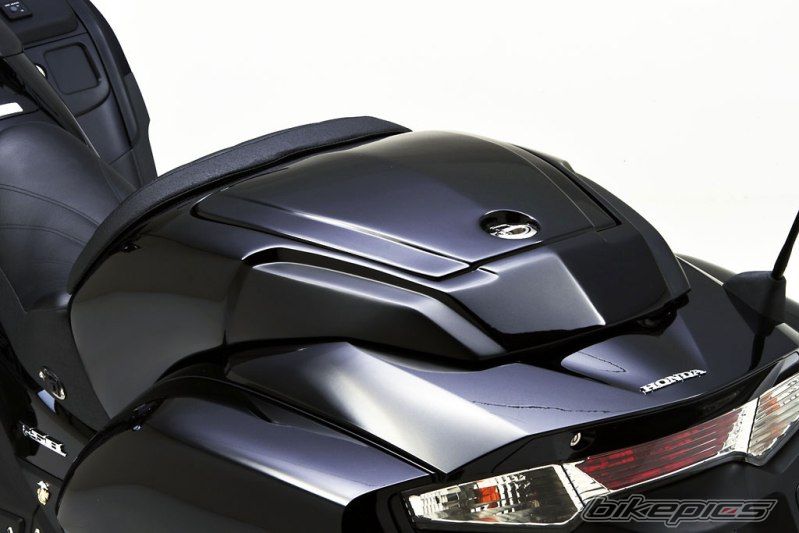 2013 HONDA GOLDWING | Picture 2585446 motorcycle photo