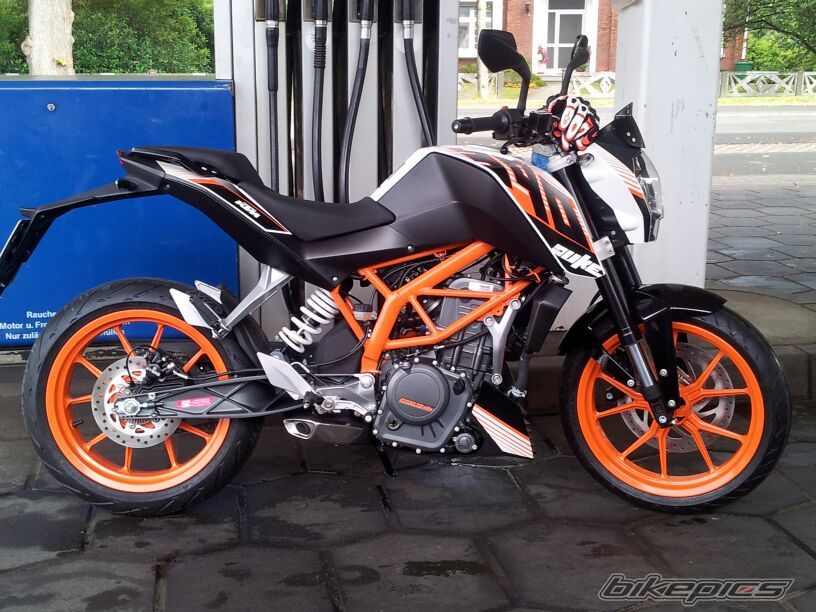 2013 KTM DUKE 390 | Picture 2585828 motorcycle photo