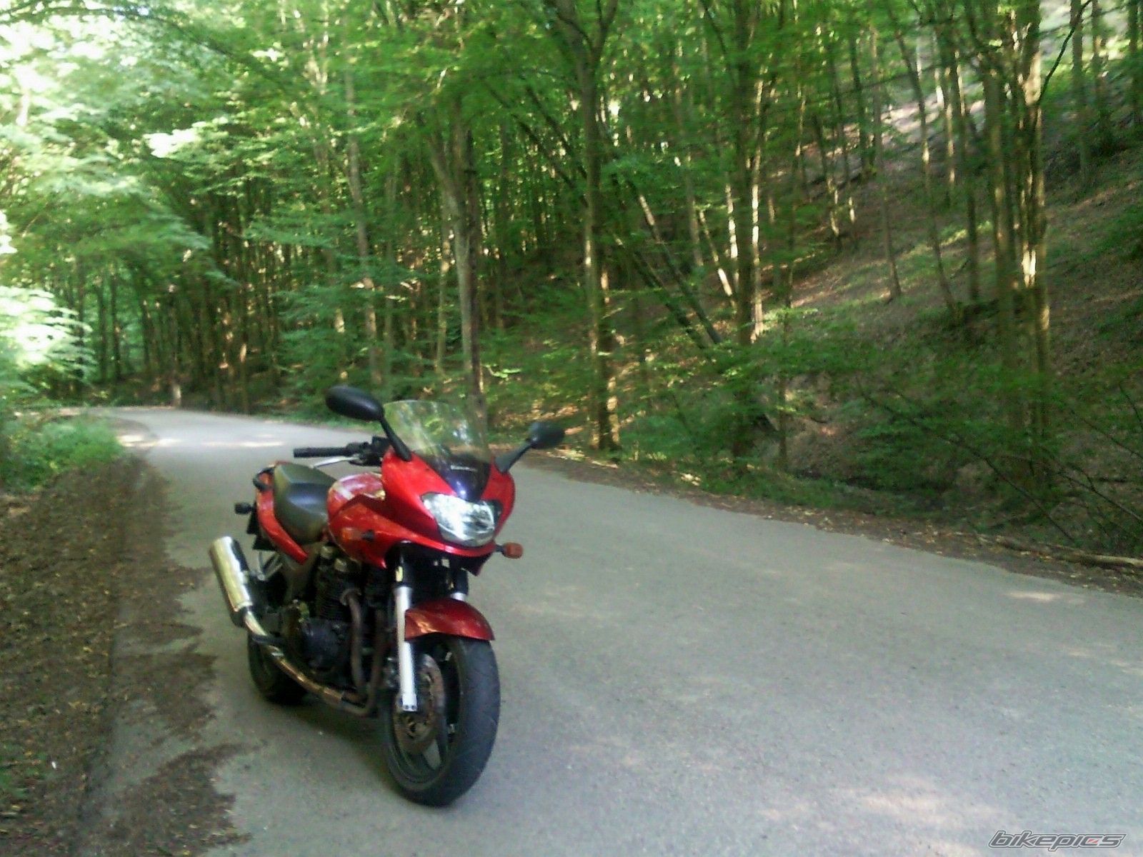 2002 KAWASAKI ZR7S | Picture 2586128 motorcycle photo