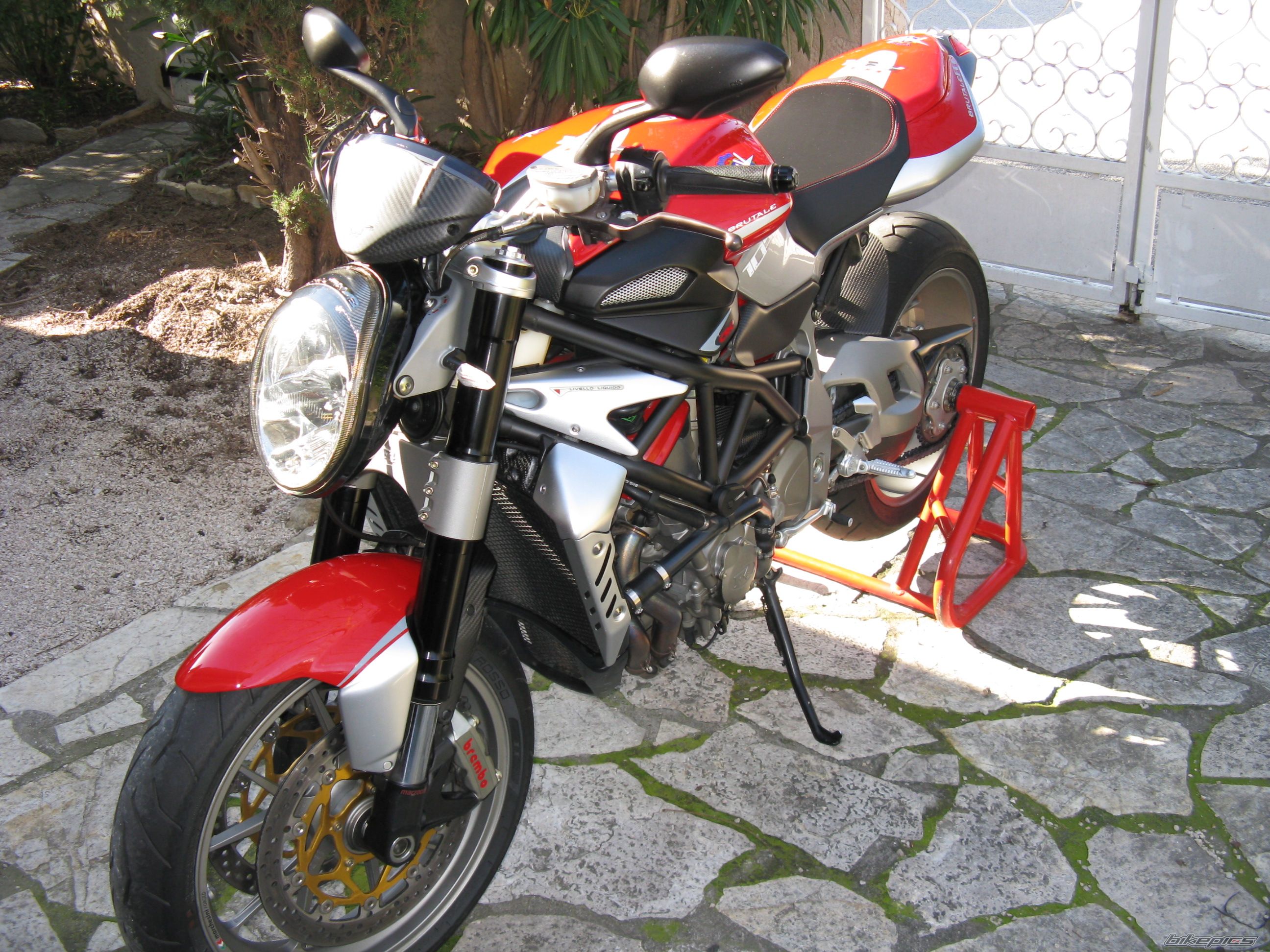 2009 MV AGUSTA BRUTALE 1078RR | Picture 2586576 motorcycle photo