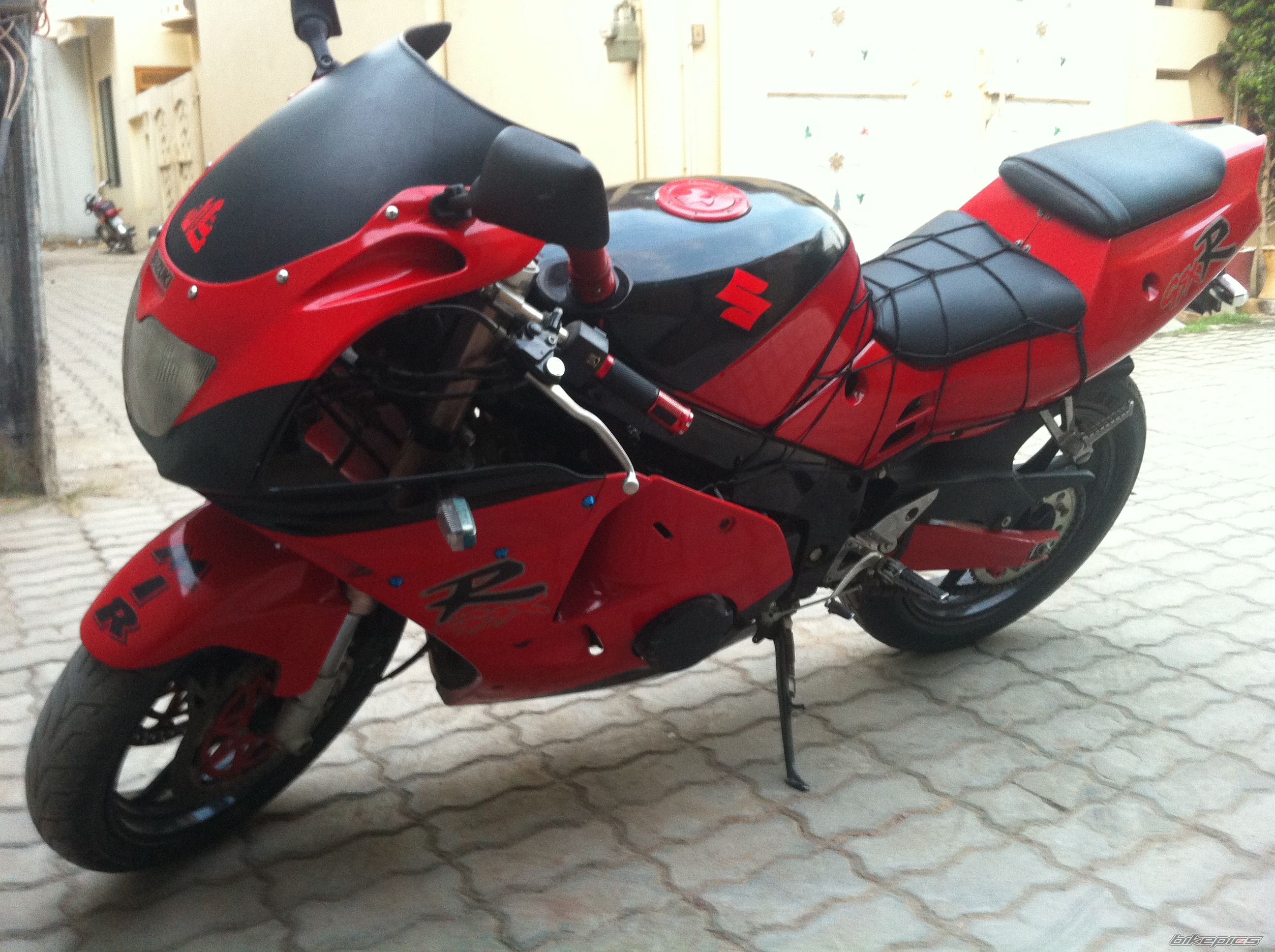 1995 SUZUKI GSX R 250 | Picture 2586849 motorcycle photo