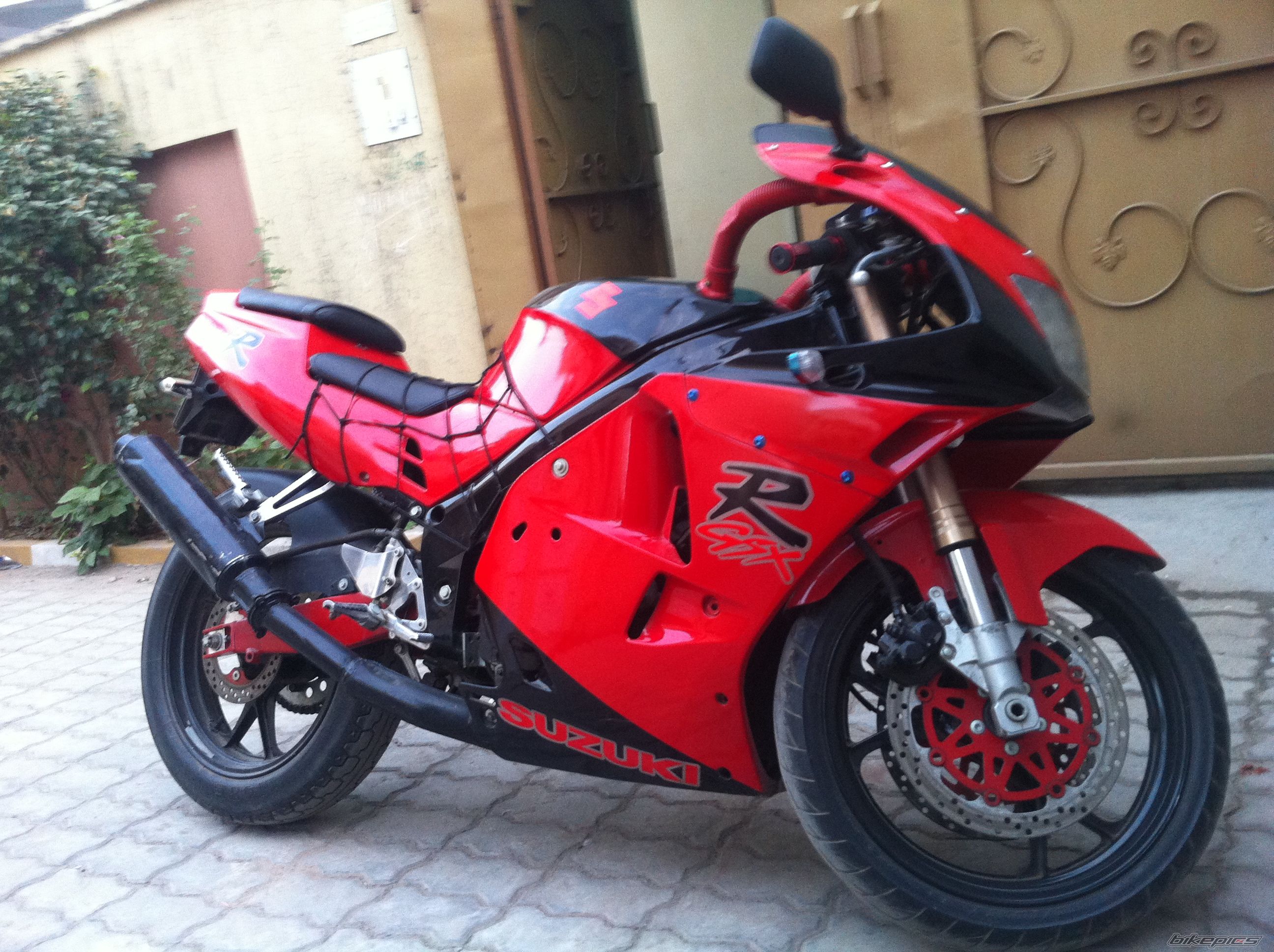 1995 SUZUKI GSX R 250 | Picture 2586851 motorcycle photo