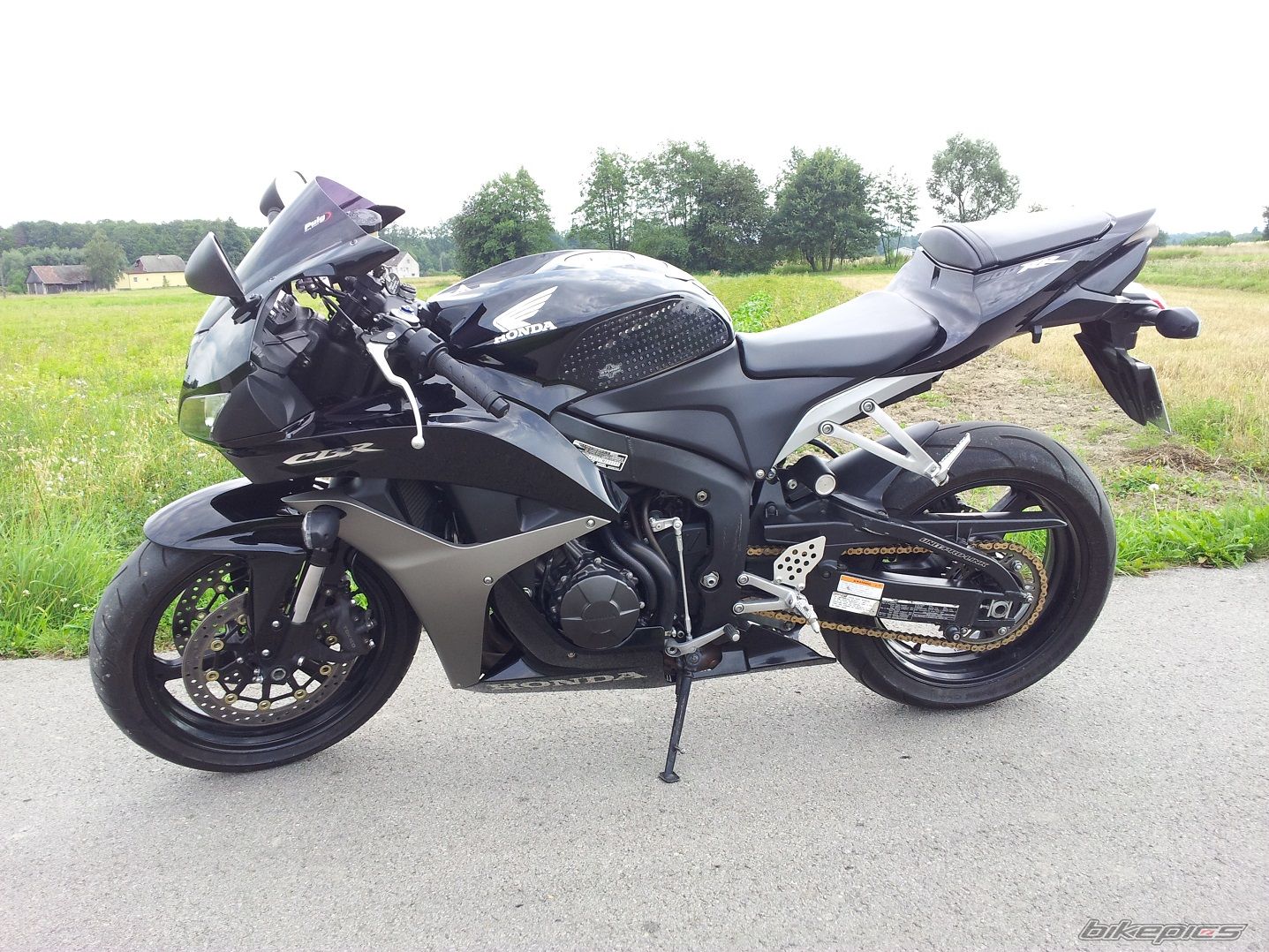 2007 HONDA CBR 600 RR | Picture 2590341 motorcycle photo