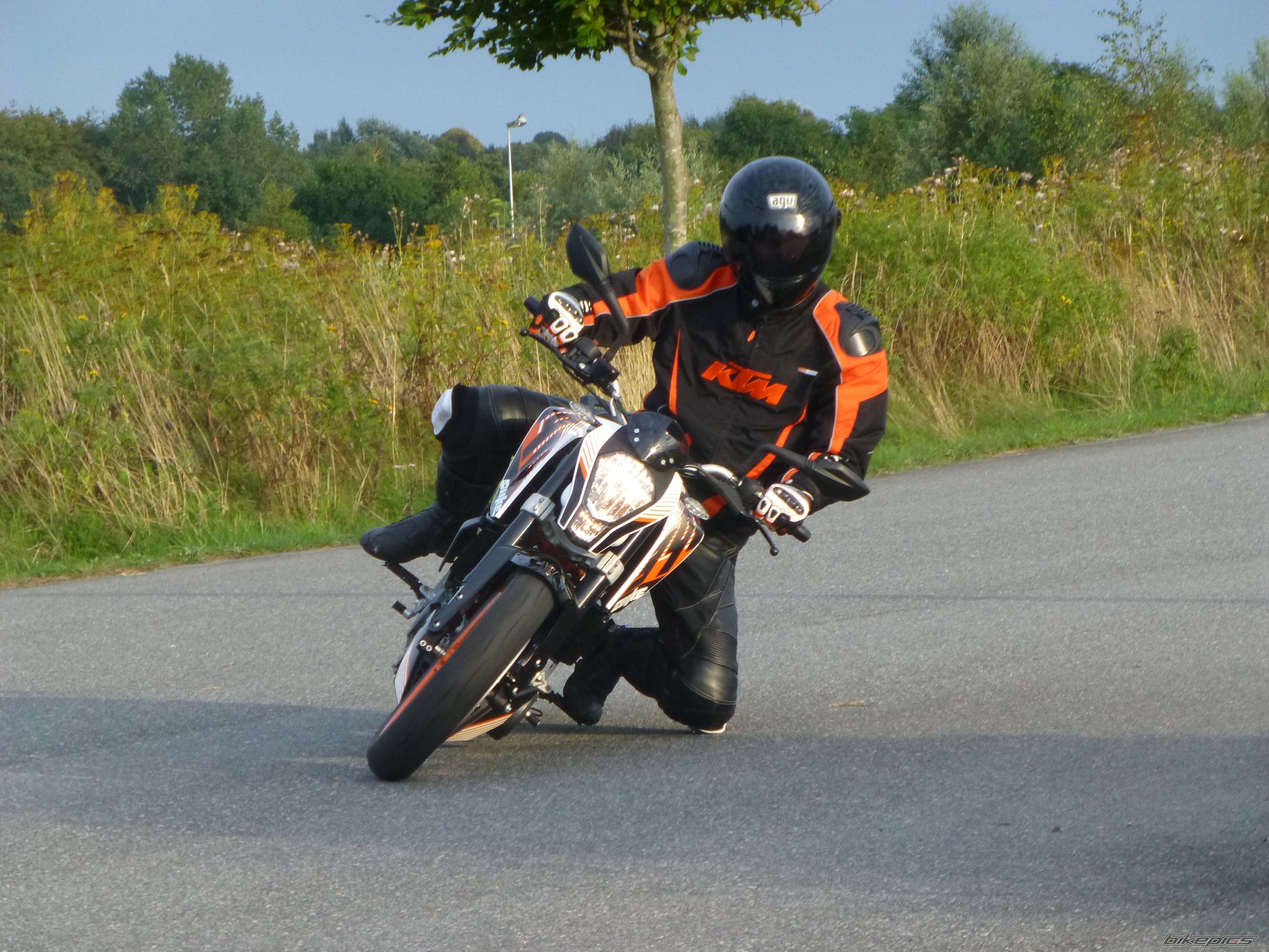 2013 KTM DUKE 390 | Picture 2590877 motorcycle photo