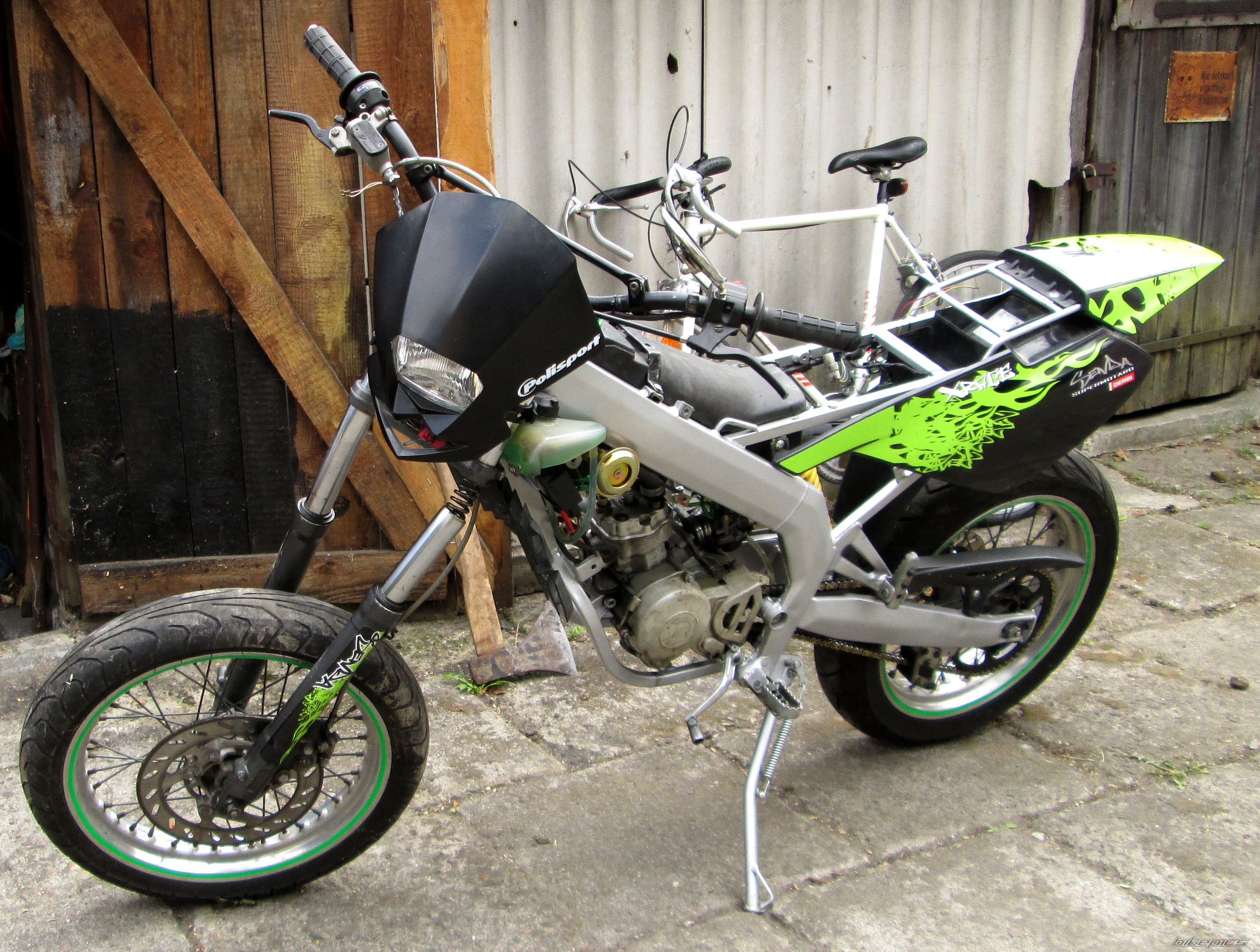 2004 DERBI SENDA XRACE SM 50 | Picture 2593264 motorcycle photo