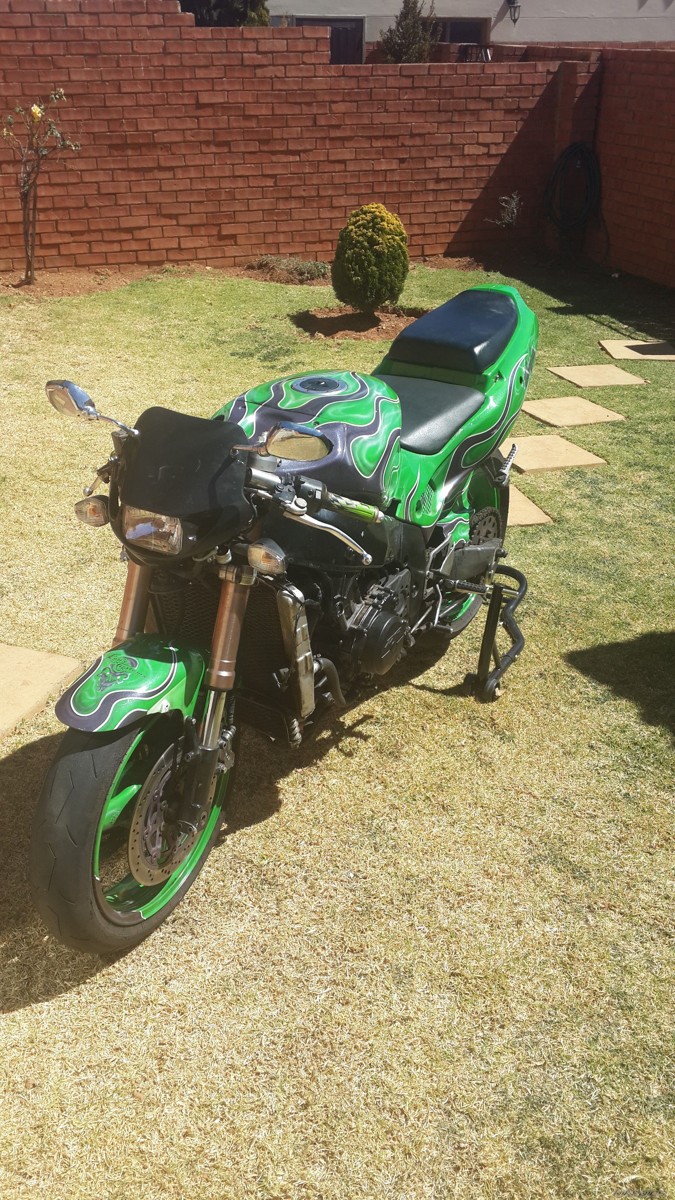 1995 KAWASAKI ZXR 400 | Picture 2593874 motorcycle photo