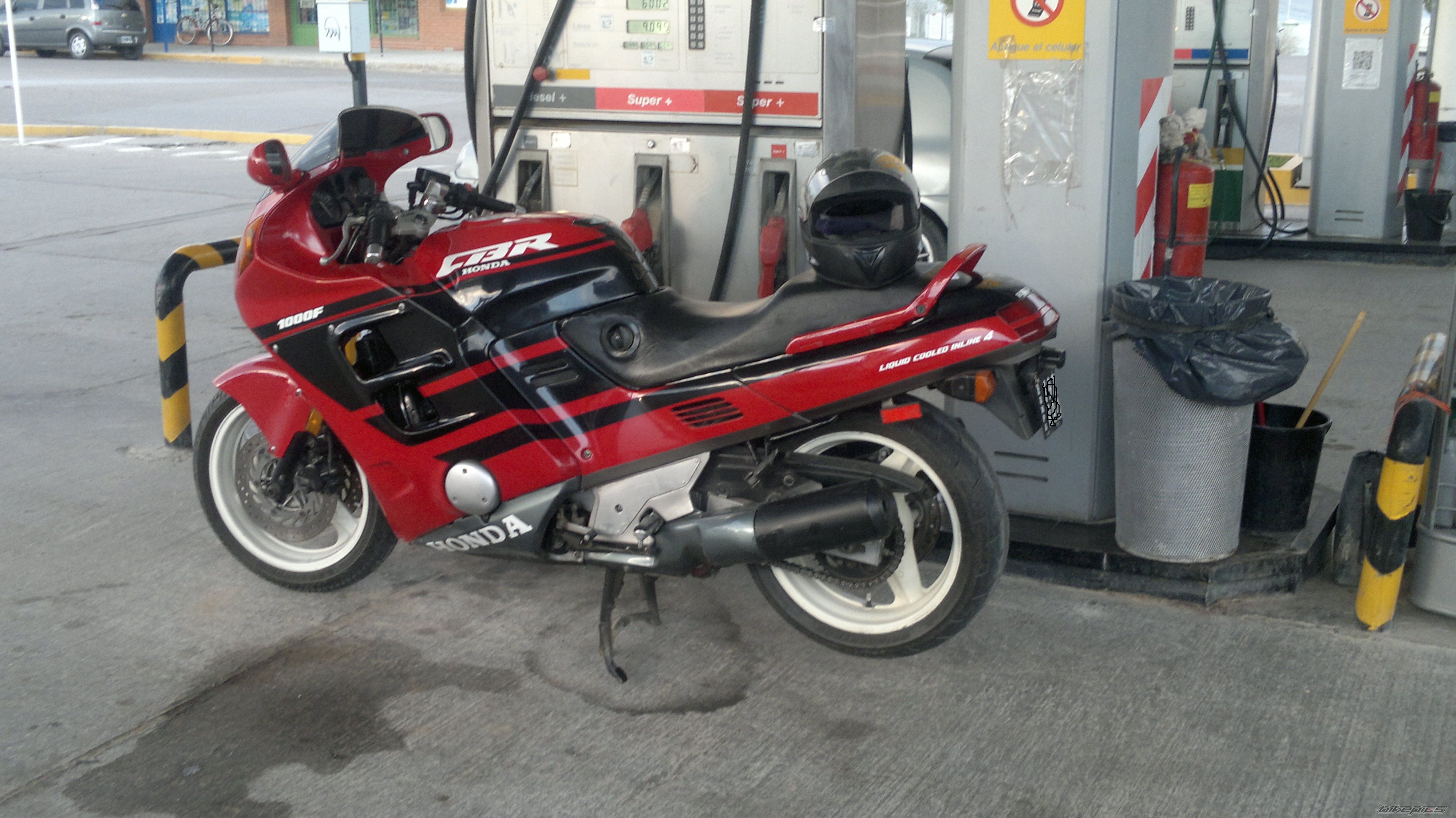 1991 HONDA CBR 1000 F | Picture 2594156 motorcycle photo