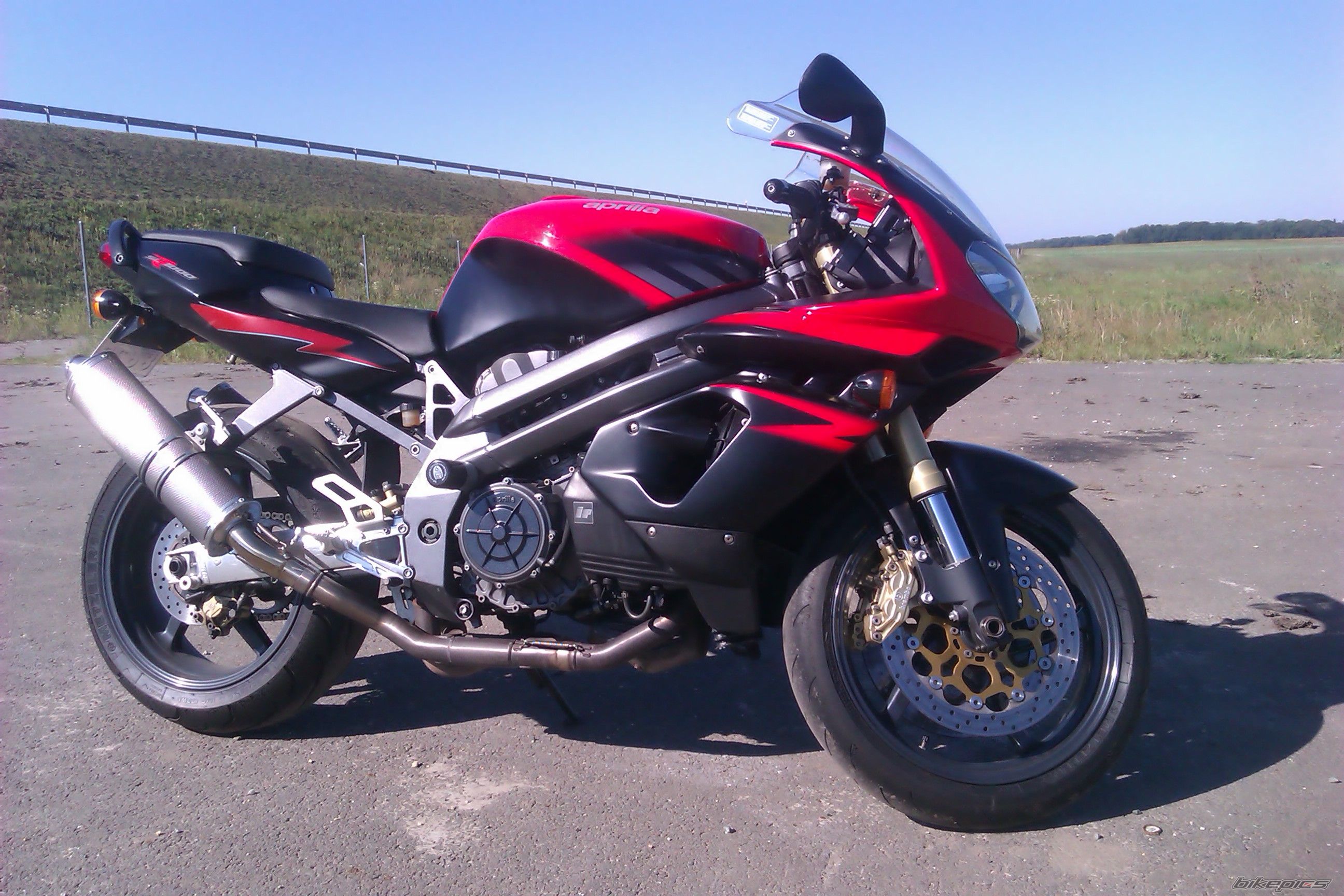 2005 APRILIA SL1000 | Picture 2595342 motorcycle photo