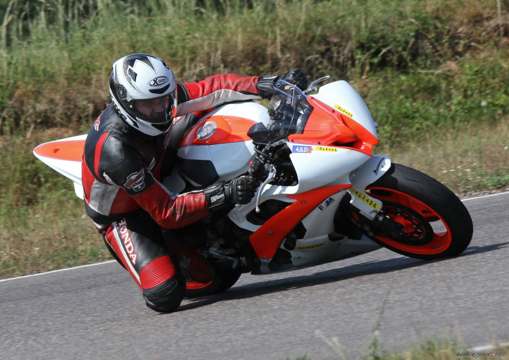 2010 YAMAHA R6 | Picture 2596633 motorcycle photo